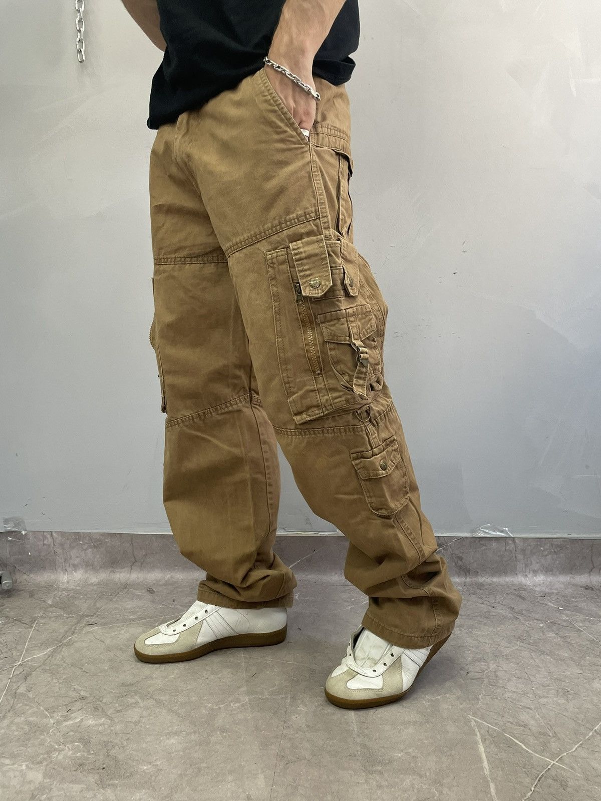 If Six Was Nine Cargo brown Multipocket ifsixwasnine style pants y2k Size US 32 / EU 48 - 3 Thumbnail
