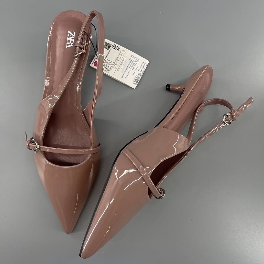 Zara ZARA Pointed Toe Kitten Heels NWT Size US 10 / IT 40 - 1 Thumbnail