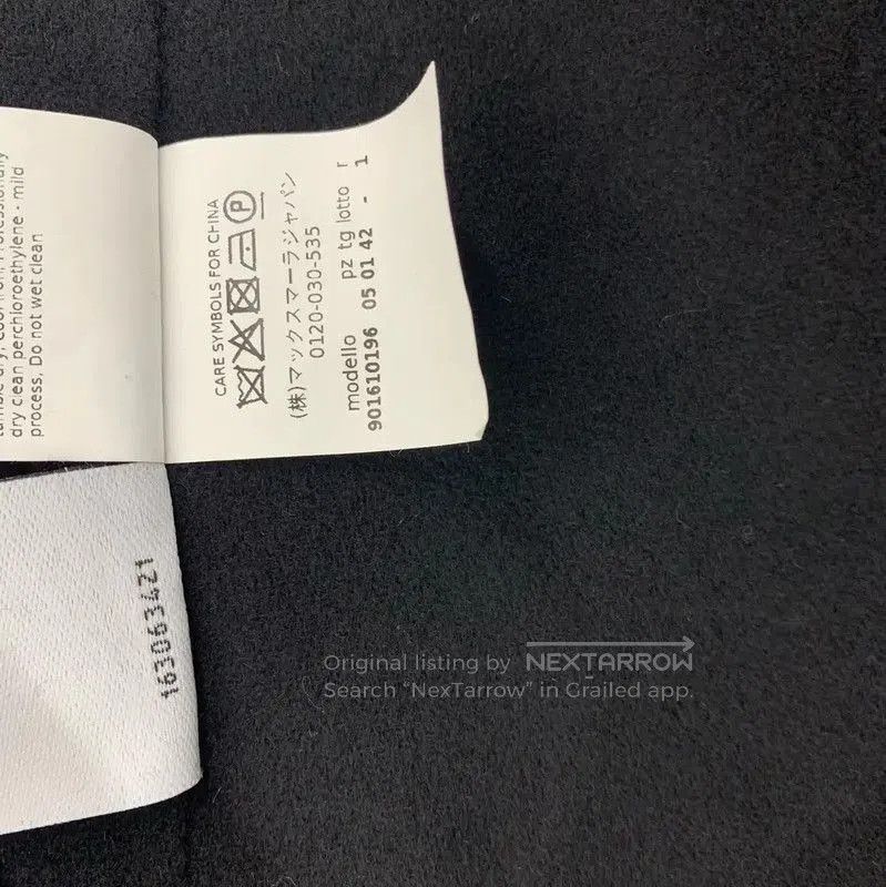 Max Mara MaxMara Elegant Black Coat for Women . Size L / US 10 / IT 46 - 7 Thumbnail