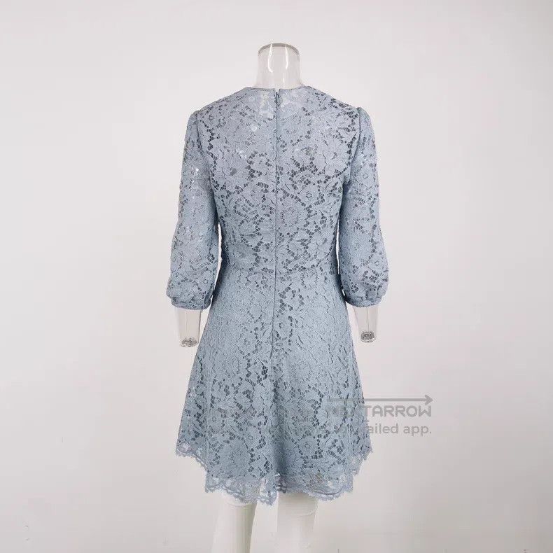 Valentino Valentino Lace blue dress Size S / US 4 / IT 40 - 3 Thumbnail