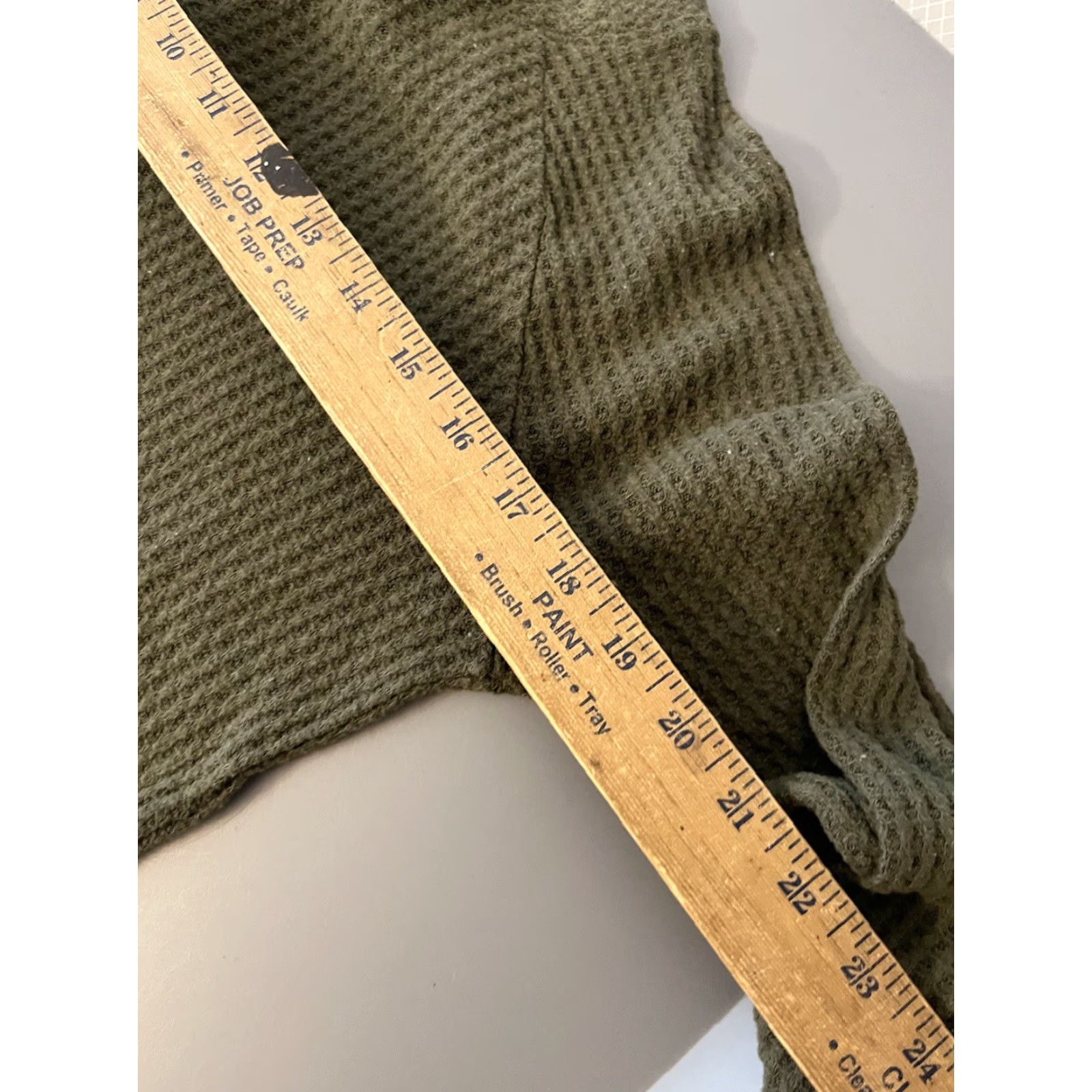 American Eagle Outfitters VINTAGE American Eagle Shirt Womens XS Green Waffle Knit Button-Up Long Sleeve Crew Neck Thermal Casual Womens XS Green Button-Up Knit Shirt Size XS / US 0-2 / IT 36-38 - 5 Thumbnail
