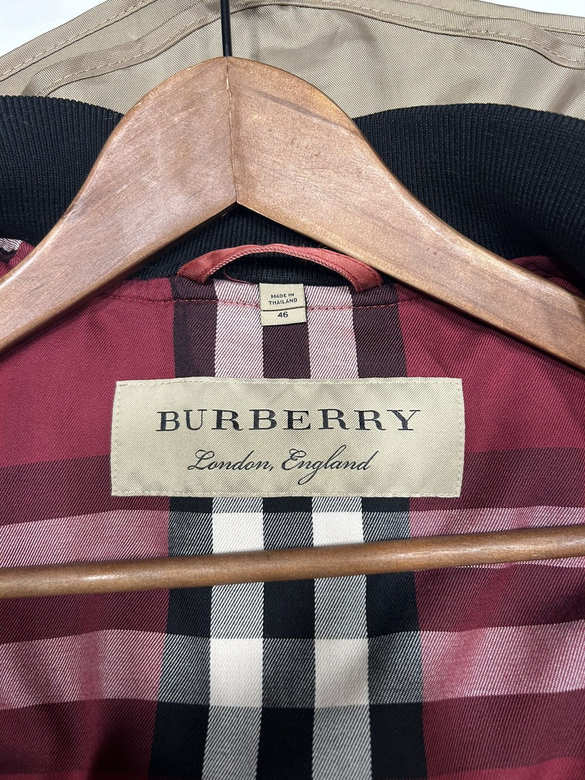 Burberry × Vintage burberry red vintage bomber jacket Size US S / EU 44-46 / 1 - 6 Thumbnail
