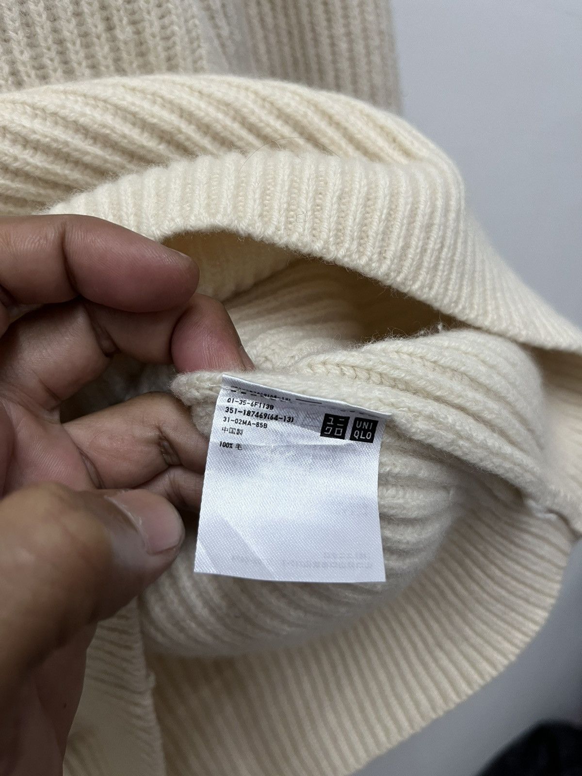 Uniqlo UUUU Lemarie X Uniqlo Sweater Knitwear Size US XL / EU 56 / 4 - 9 Thumbnail