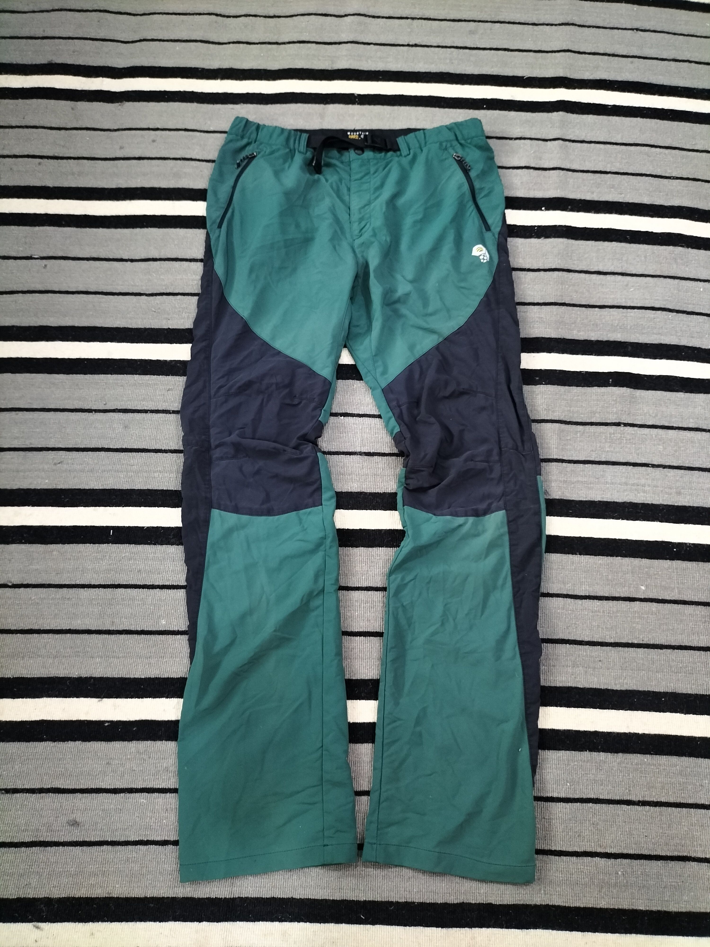 image of Mountain Hardwear Hike Pant in Gray/Green, Men's (Size 36)