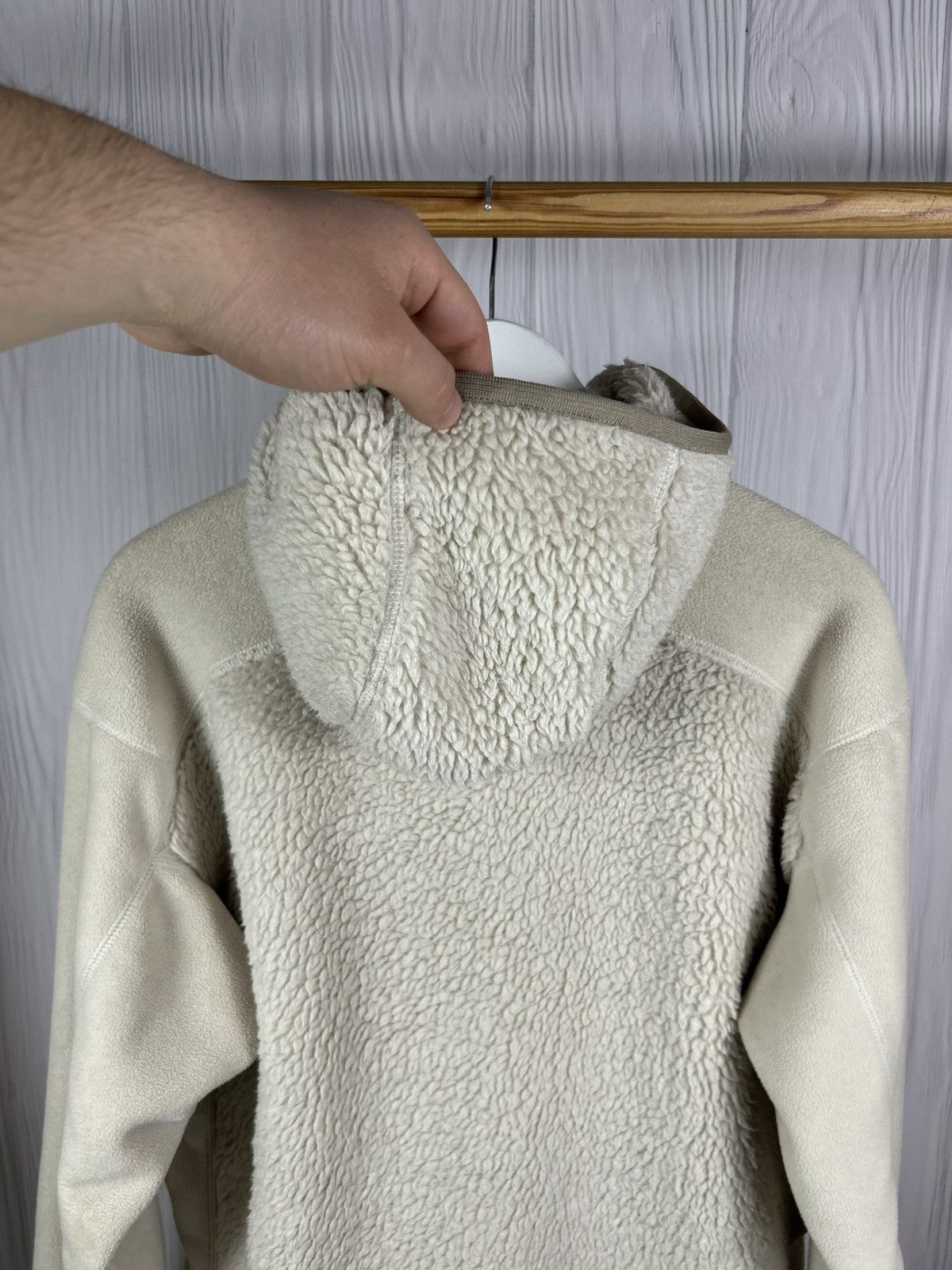 Uniqlo × White Mountaineering Uniqlo X White Mountaineering Hooded Full-Zip Fleece Jacket Size US S / EU 44-46 / 1 - 6 Thumbnail