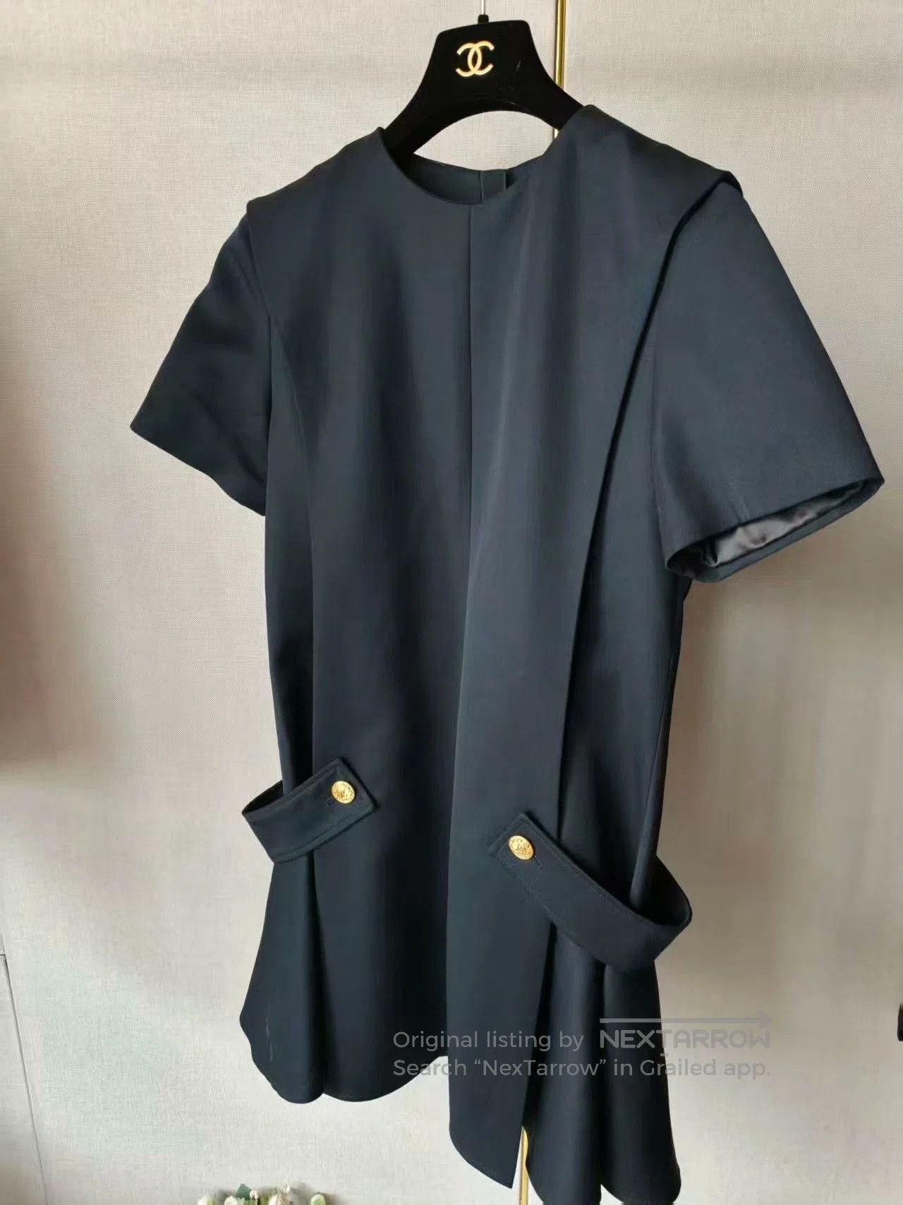 Louis Vuitton Louis Vuitton Staff Dress. Size M / US 6-8 / IT 42-44 - 1 Thumbnail