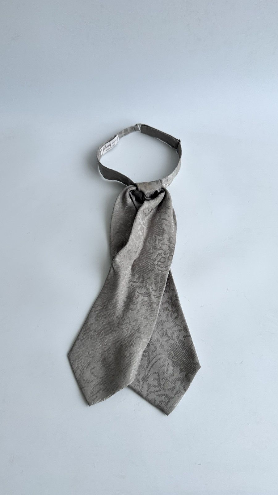 Brioni Brioni Roma Silk Ascot Tie Cravat Vintage Floral Jacquard Size ONE SIZE - 1 Thumbnail
