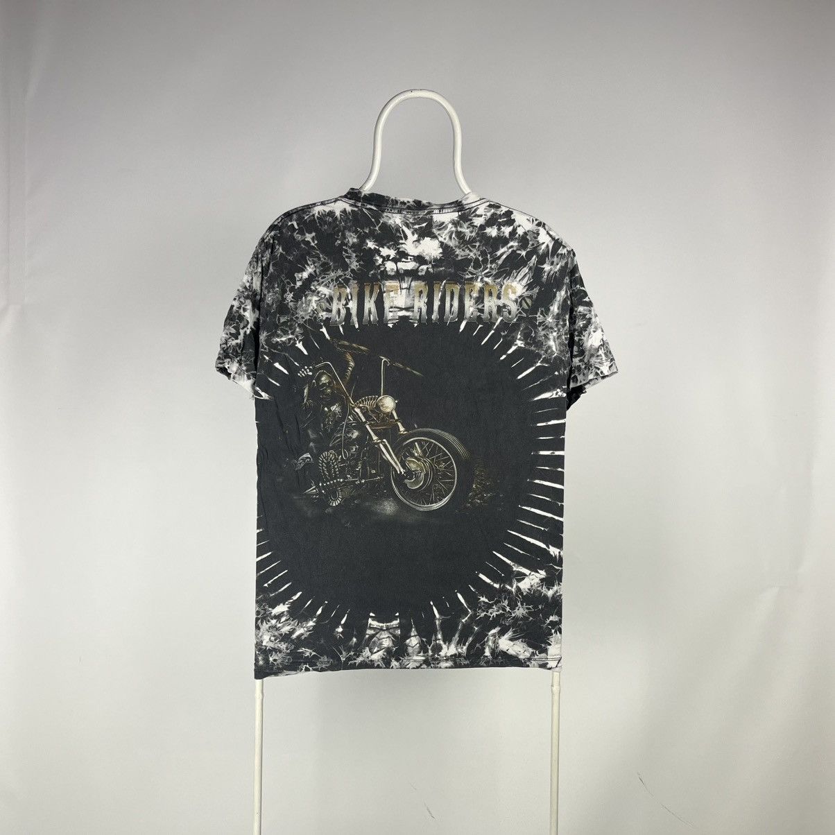 Band Tees Vintage skull biker raiders y2k size Large Size US L / EU 52-54 / 3 - 1 Thumbnail