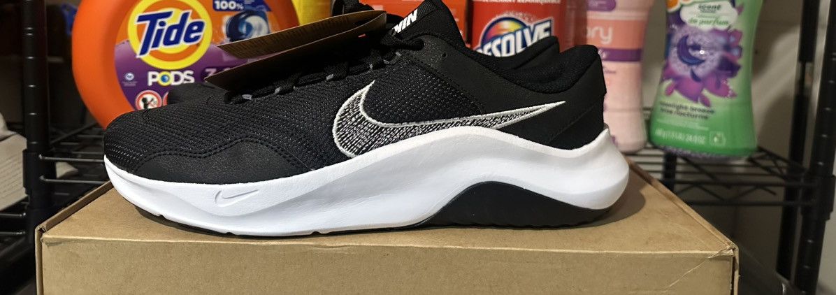 Nike Nike Legend Essential 3 Training Shoes Size US 11 / EU 44 - 9 Thumbnail