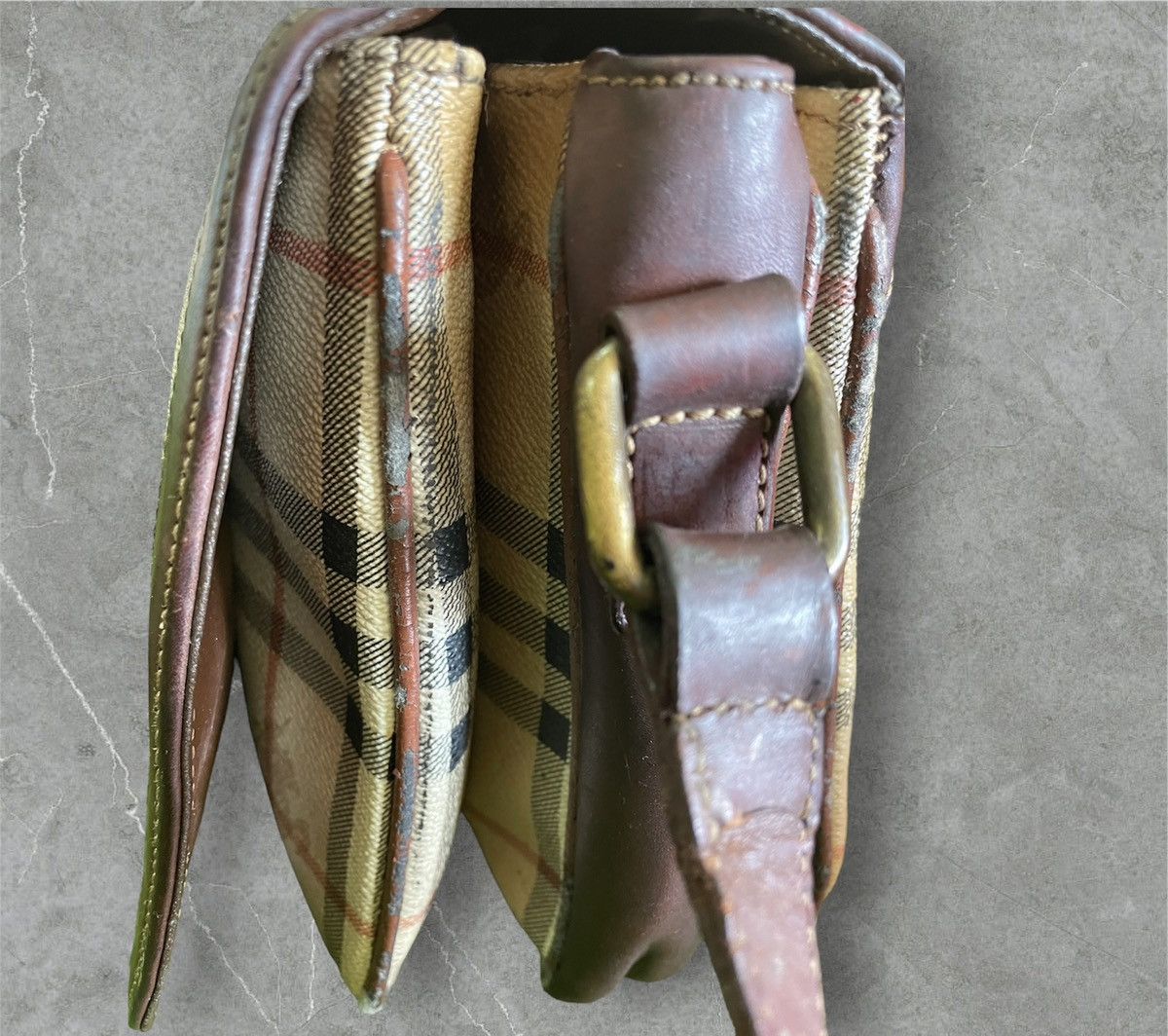 Burberry Burberrys pig skin crossbody bag Size ONE SIZE - 6 Thumbnail