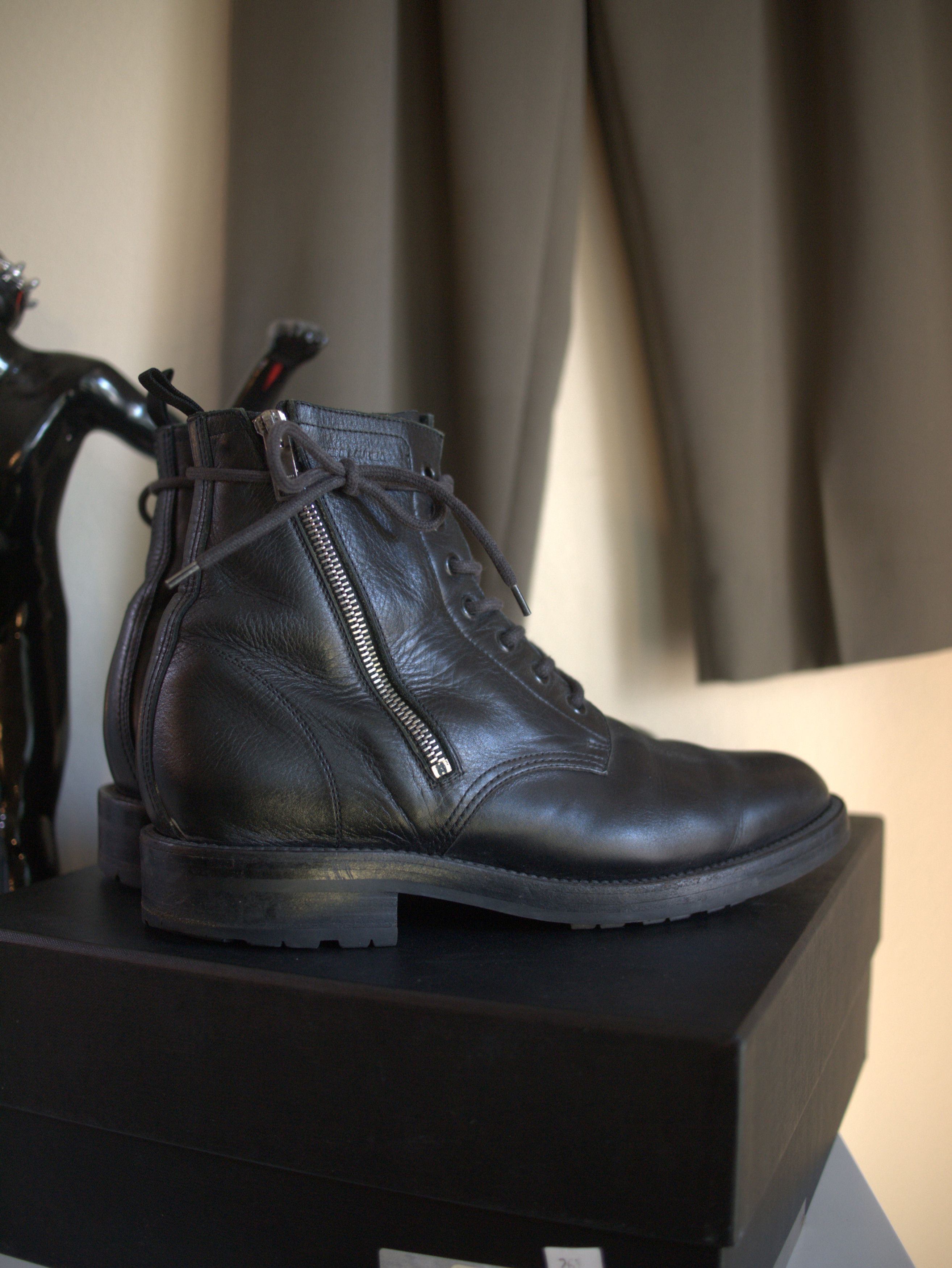 Saint Laurent Paris SLP SHORT ZIP RANGER BOOT_SINGLE SIDE ZIP_ARCHIVE Size US 9 / EU 42 - 3 Thumbnail
