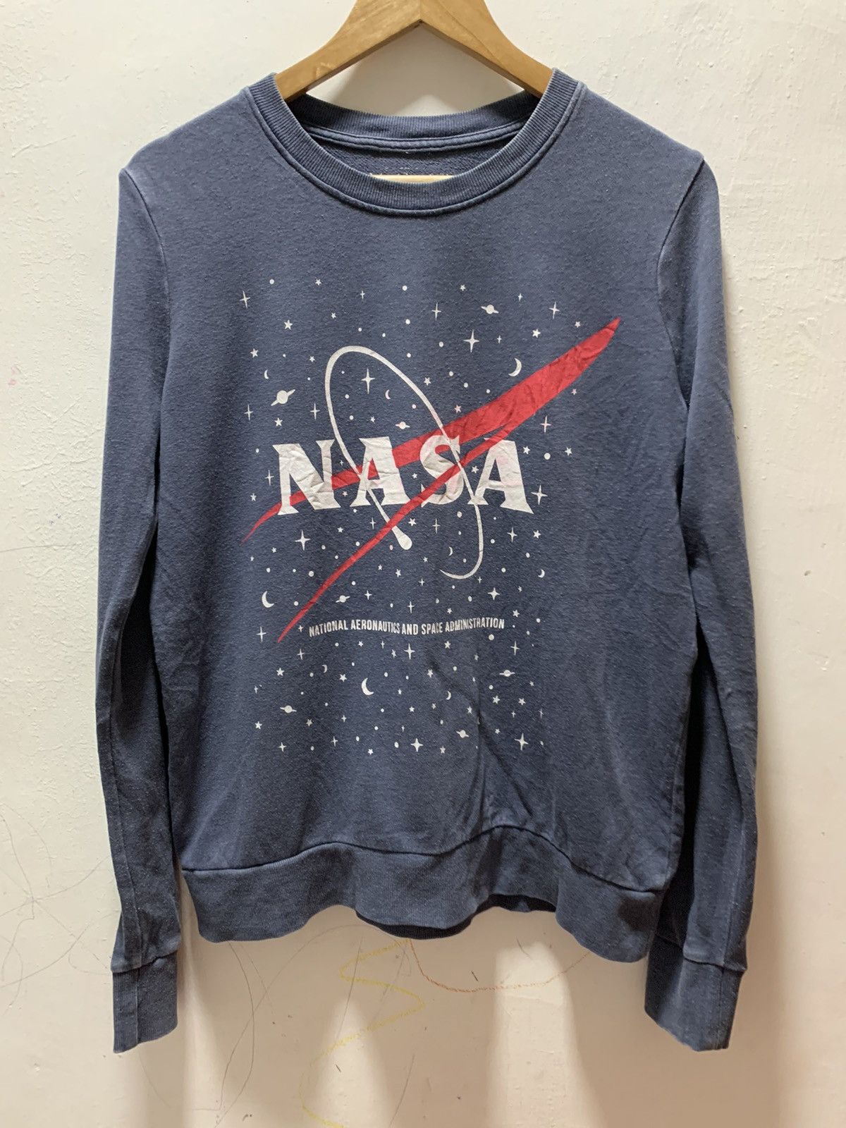 NASA Crewneck Sweatshirt Small Size