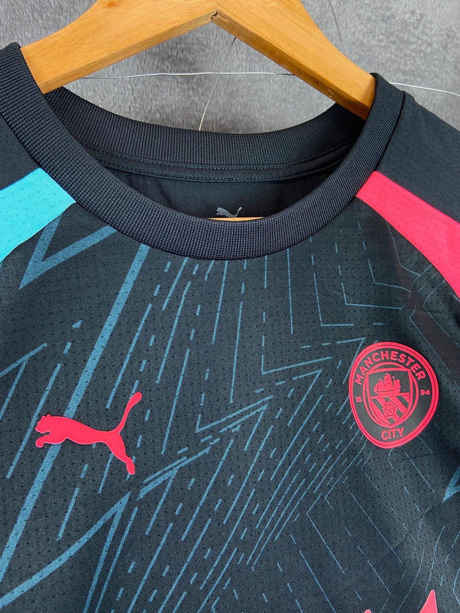 Puma Puma Black Asahi 0.0% Jersey – Size S, Modern Look Size US S / EU 44-46 / 1 - 3 Thumbnail
