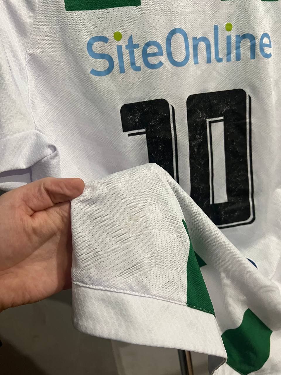 Sports Specialties SPECIAL 2021 FC GRONINGEN #10 MATCH WORN SOCCER JERSEY ROBEY Size US XL / EU 56 / 4 - 14 Thumbnail
