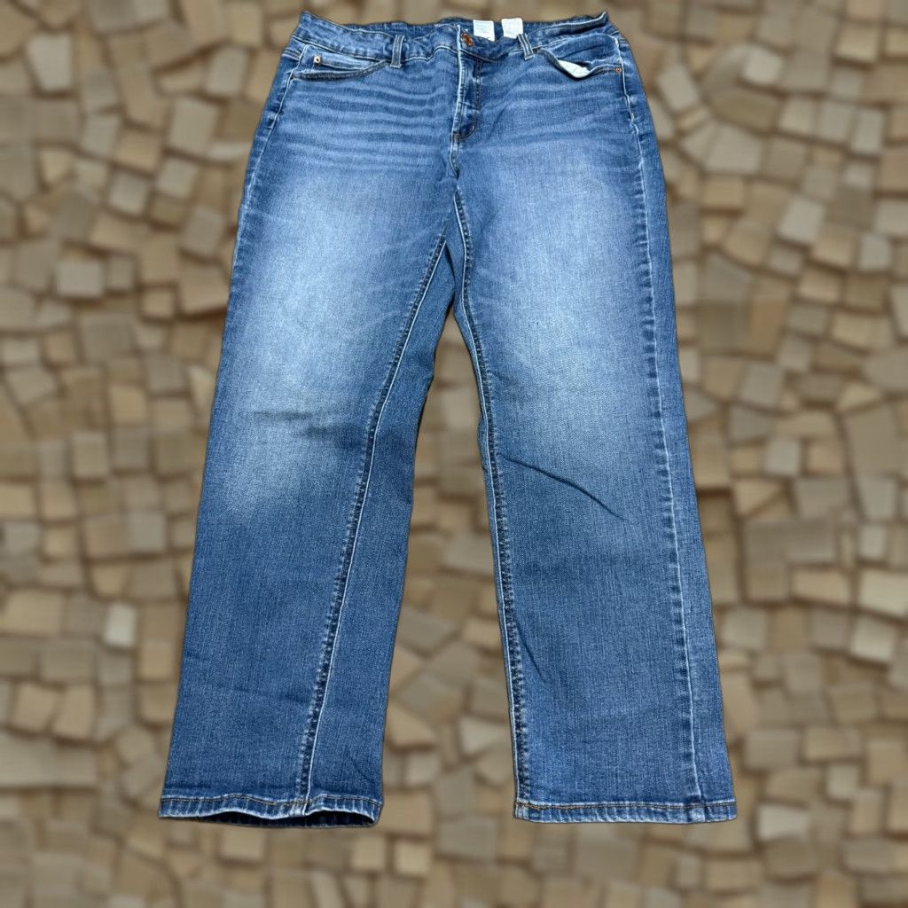 Vintage VINTAGE? No. Time & Tru Jeans Women 18 Blue Denim Straight Leg Mid Rise Outdoors - 5-Pocket Design - Regular Rise - Denim - Time And Tru - Jeans Size 40" / US 18 - 1 Thumbnail