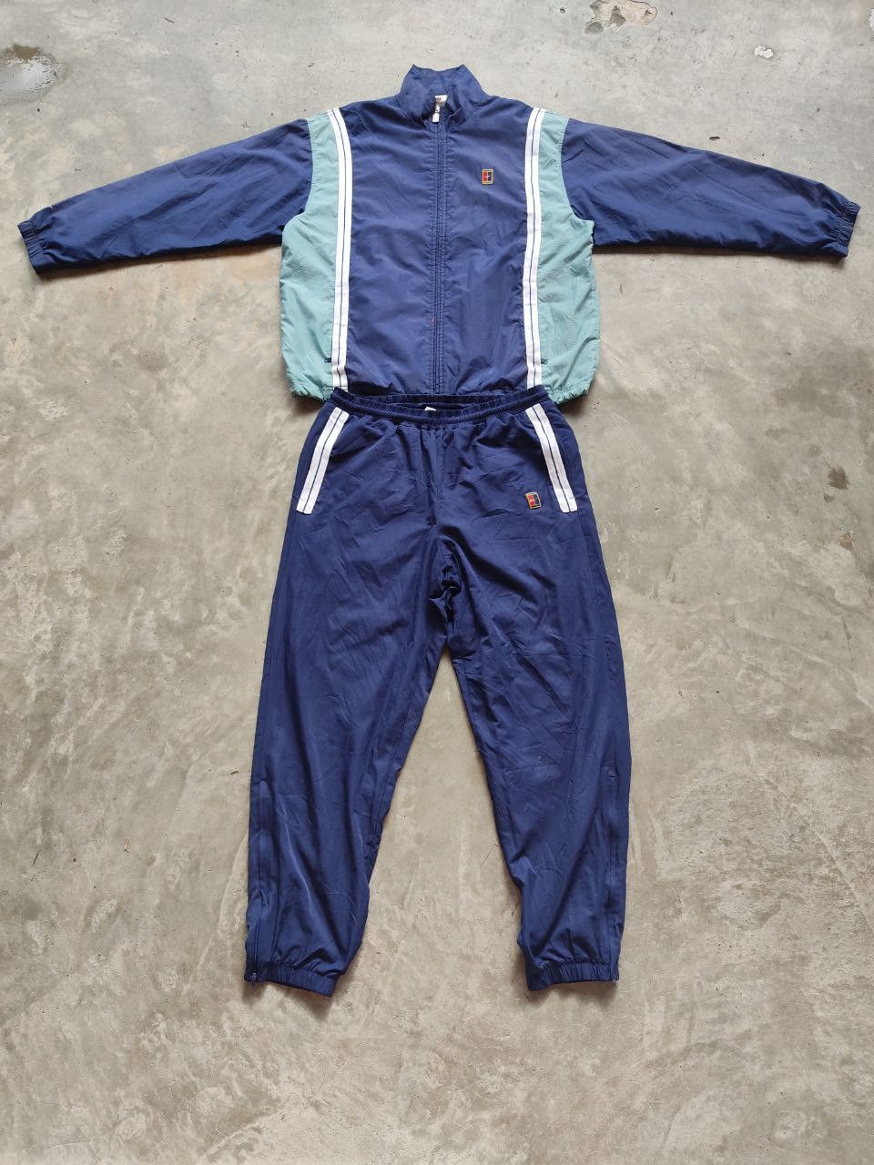 Nike × Vintage Vintage 90s Nike Court Size US M / EU 48-50 / 2 - 1 Thumbnail