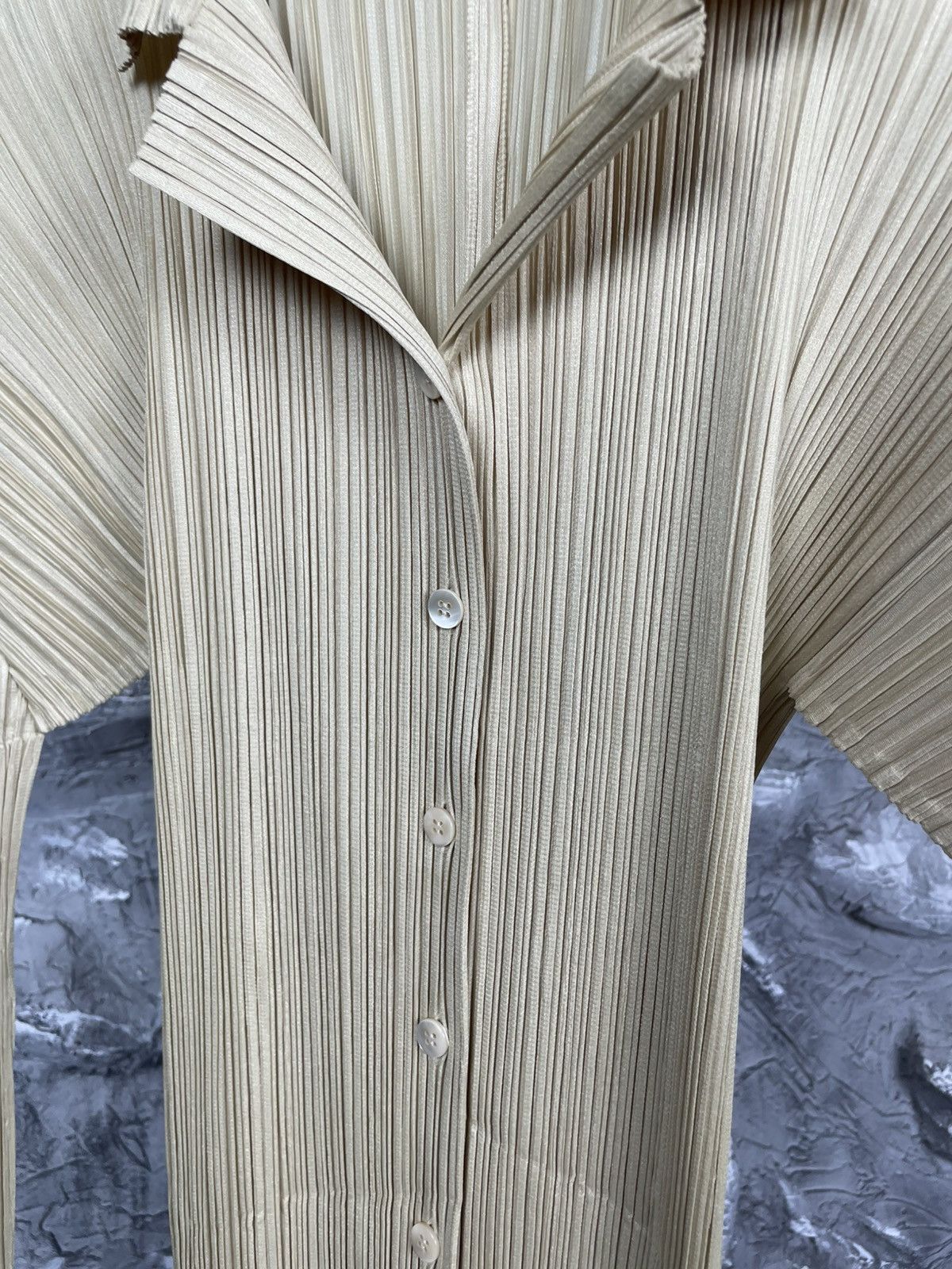 Pleats Please Issey Miyake Pleatse Please Archive Issey Miyake Pleated Buttons Shirt Size S / US 4 / IT 40 - 4 Thumbnail