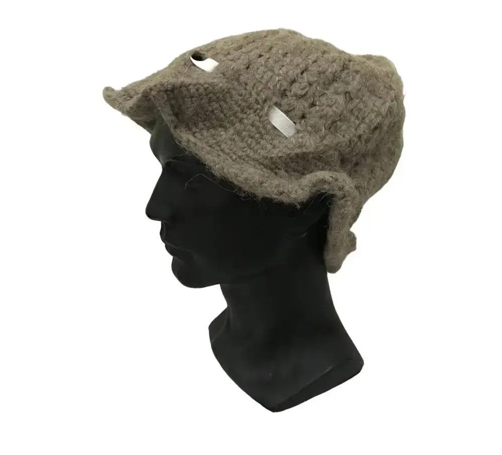 Japanese Brand Japanese Brand Knit Beanie Hat Size ONE SIZE - 1 Thumbnail