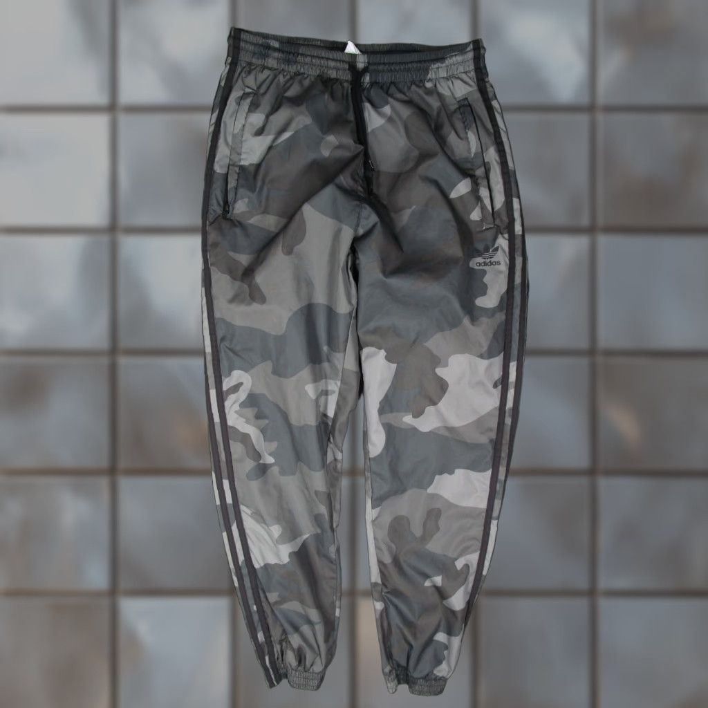 Adidas Adidas Joggers Mens Small Gray Camo Woven Track Windbreaker Tapered 26x28 Size US 29 - 1 Thumbnail