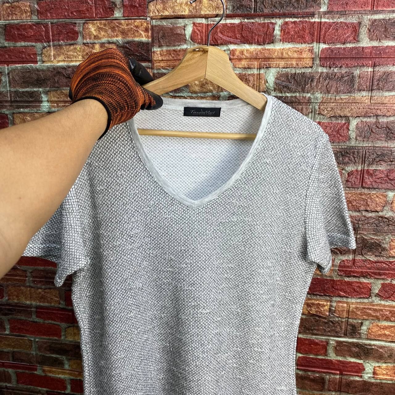 Tornado Mart Vintage Tornado Mart Grey V-Neck Minimalist Cyber-Punk Japan Size US L / EU 52-54 / 3 - 6 Thumbnail
