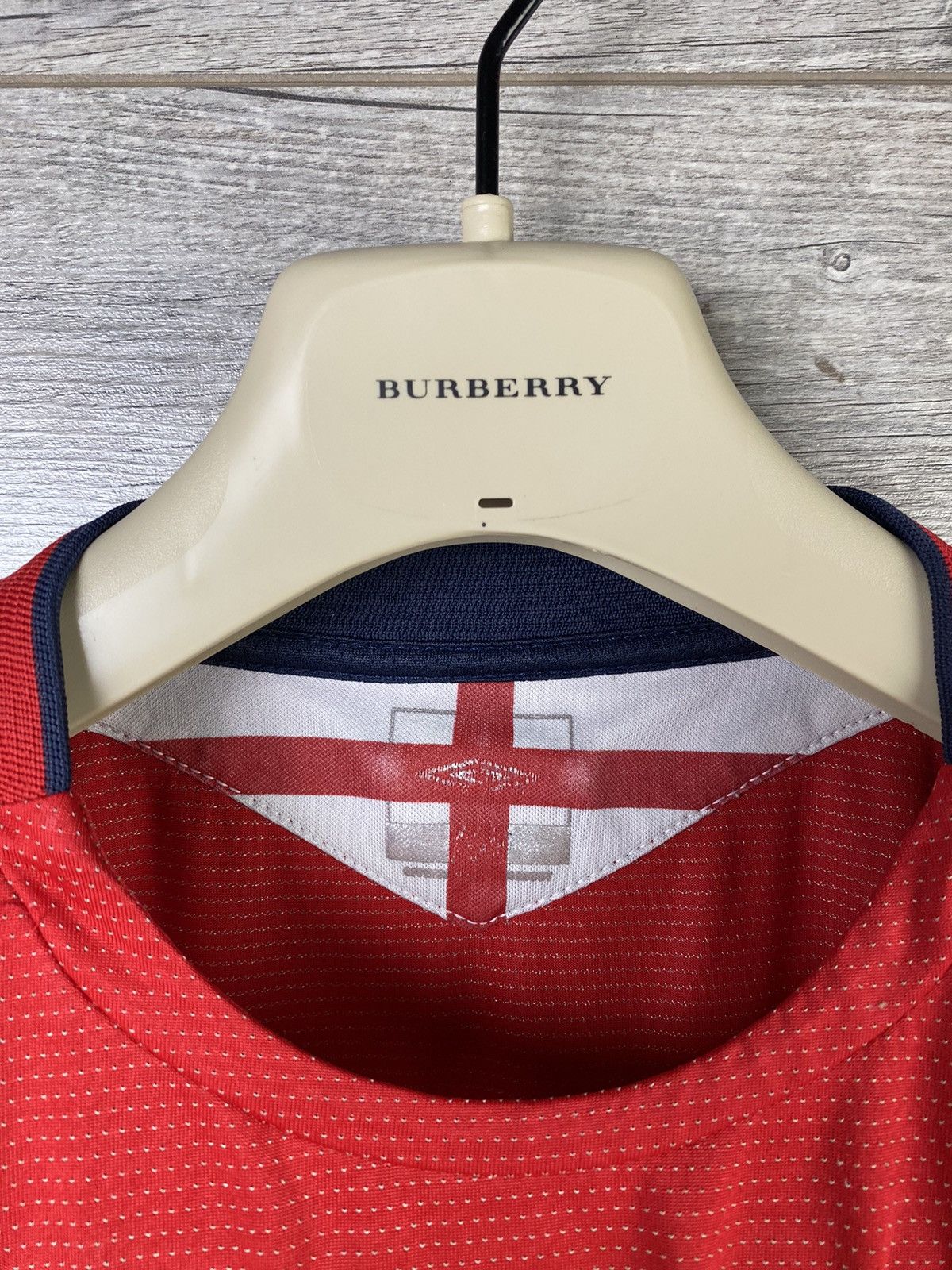 Umbro × Vintage Vintage England 🏴󠁧󠁢󠁥󠁮󠁧󠁿 Soccer Jersey Size L Size US L / EU 52-54 / 3 - 4 Thumbnail
