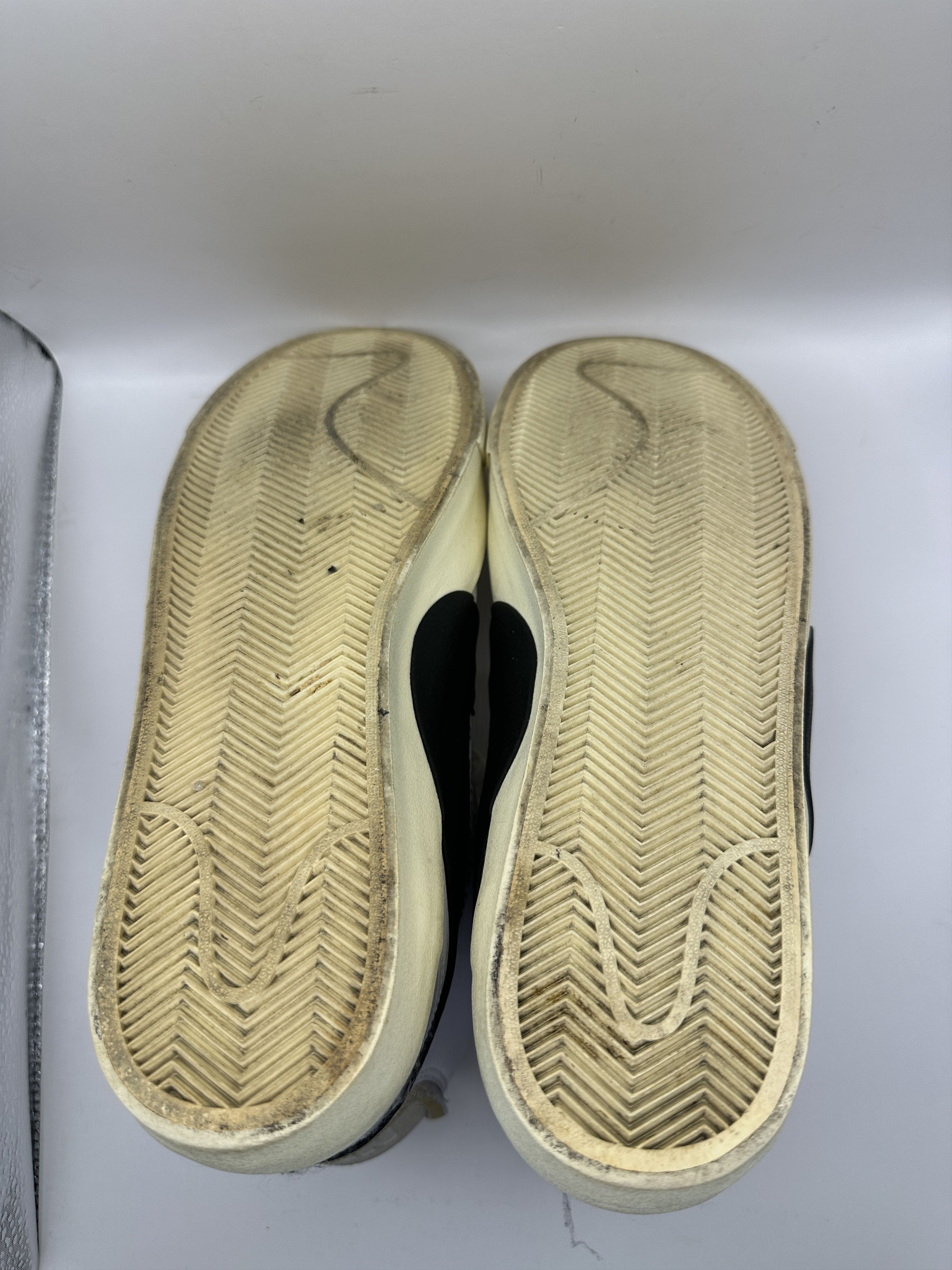 Nike × Off-White Nike Blazer Off White Size US 10 / EU 43 - 9 Thumbnail