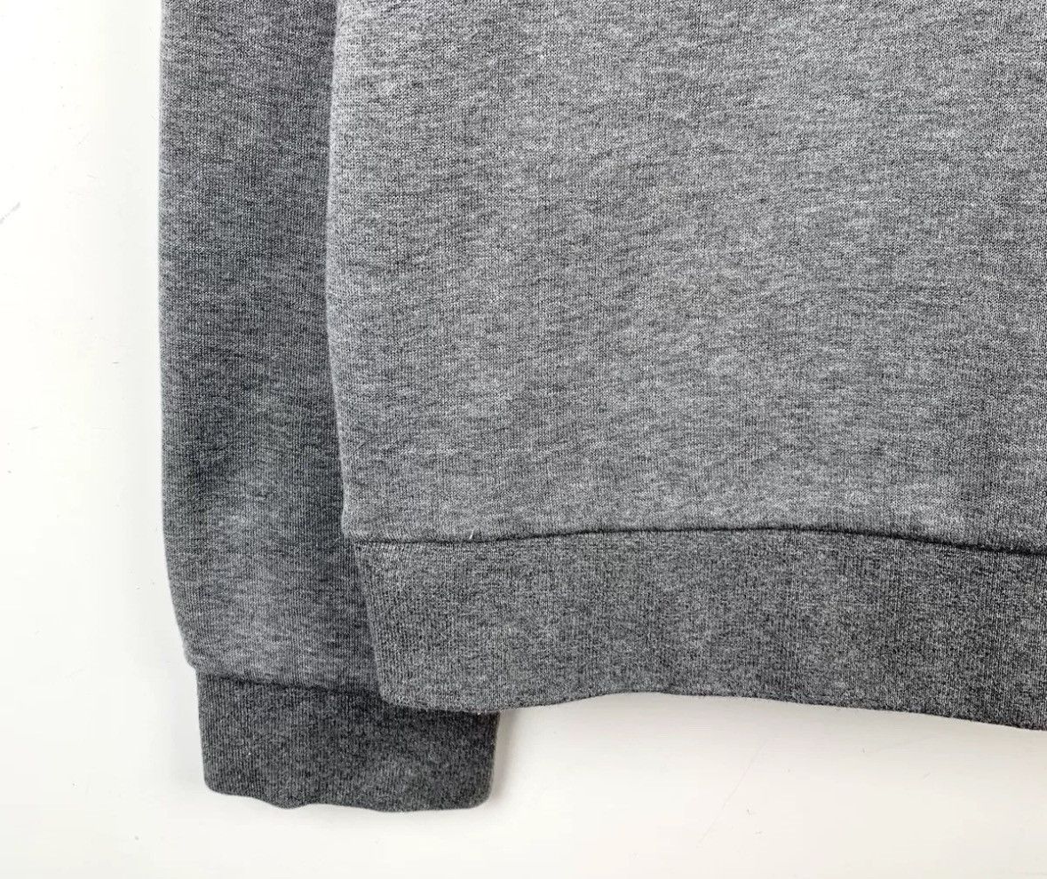 Louis Vuitton Louis Vuitton LV grey logo letter round neck pullover hoodie Size US M / EU 48-50 / 2 - 5 Thumbnail