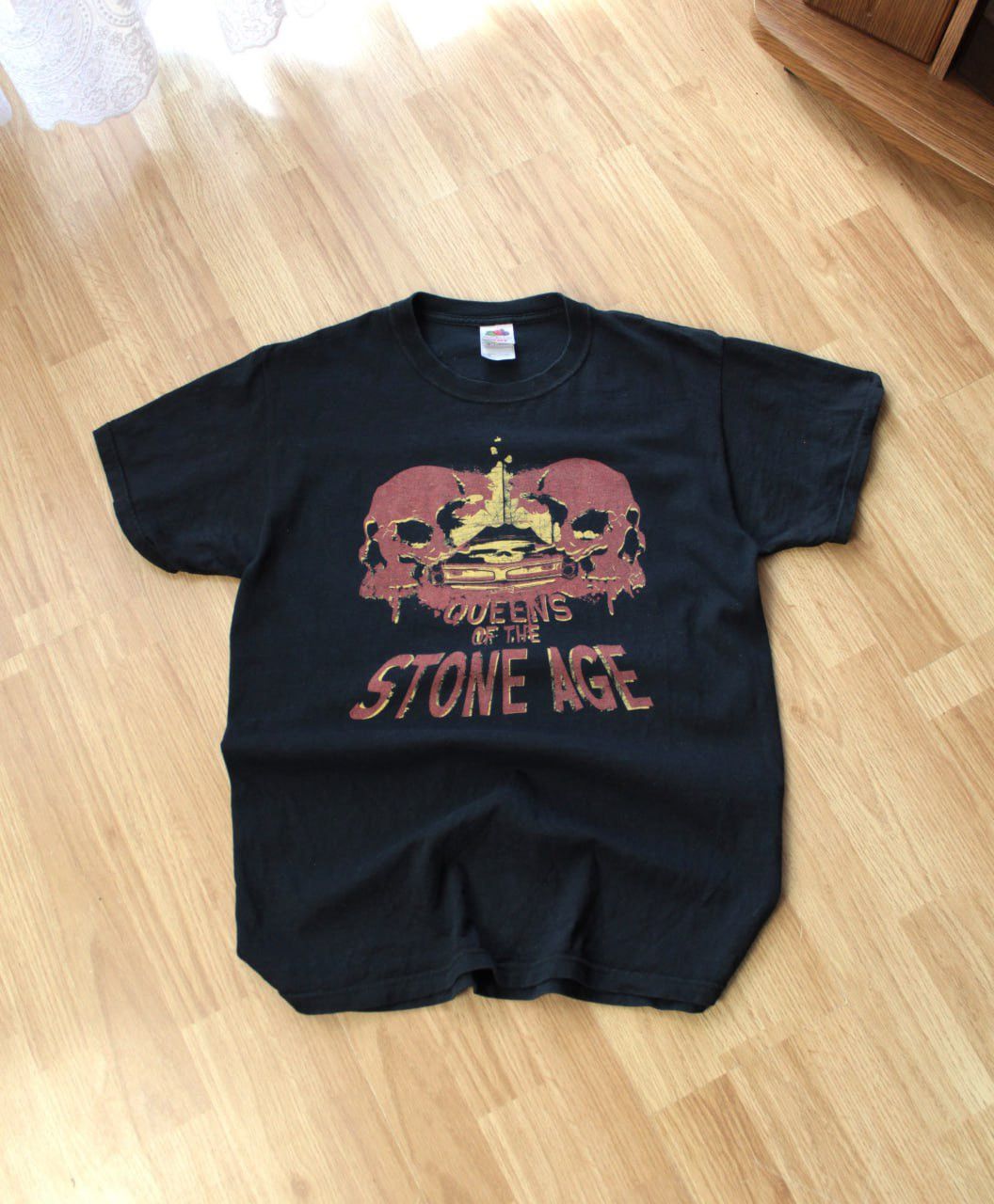 Band Tees 🔥 Queens of the Stone Age VTG 2000s printed t shirt Y2K tee Size US M / EU 48-50 / 2 - 1 Thumbnail