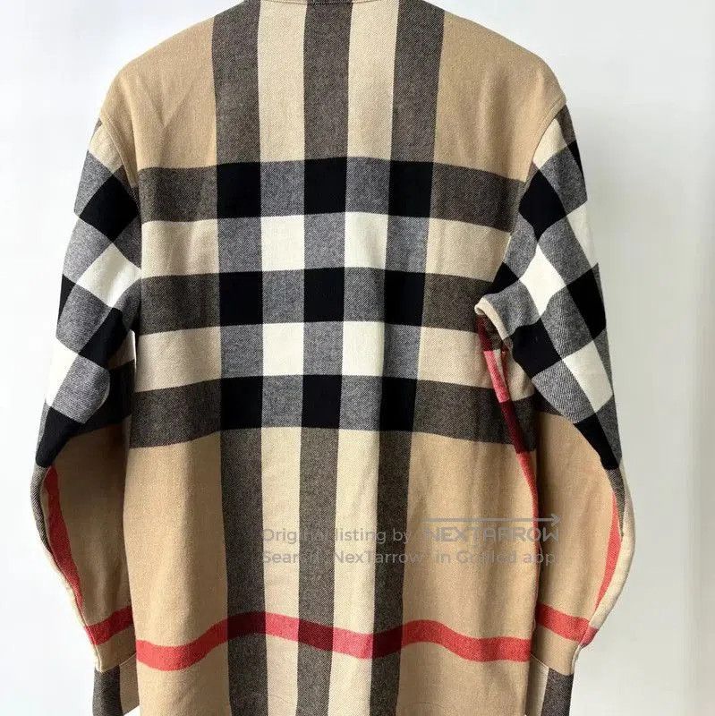 Burberry Burberry Women's Khaki Check Jacket. Size XS / US 0-2 / IT 36-38 - 2 Thumbnail