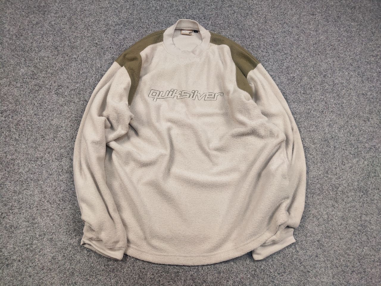 Quiksilver Quiksilver Vintage Beige Fleece Big Logo Sweatshirt Size US XL / EU 56 / 4 - 2 Thumbnail