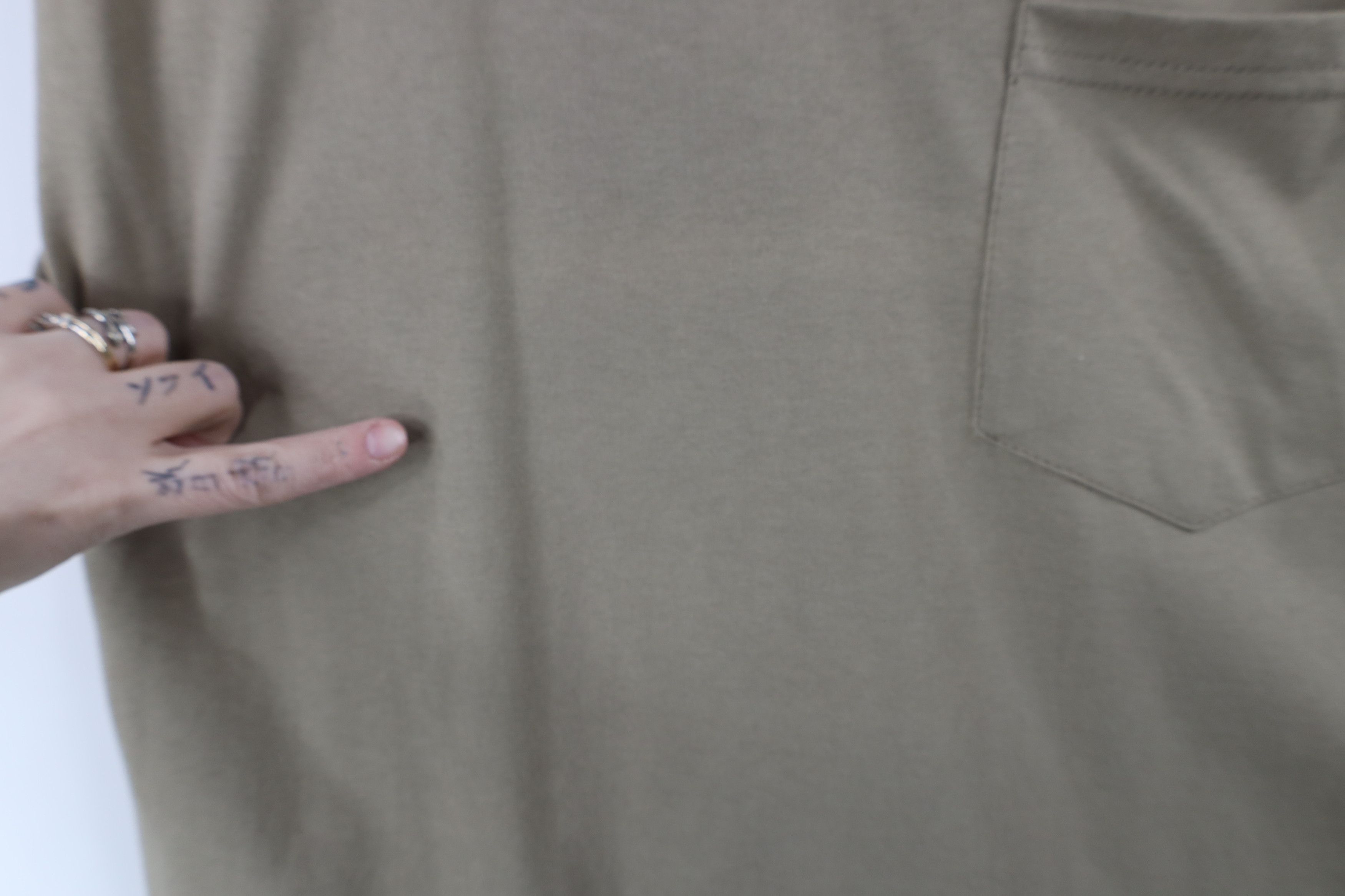 Russell Athletic × Vintage Vintage 90s Y2K Russell Athletic Blank Cotton T-Shirt Beige Size US L / EU 52-54 / 3 - 7 Thumbnail