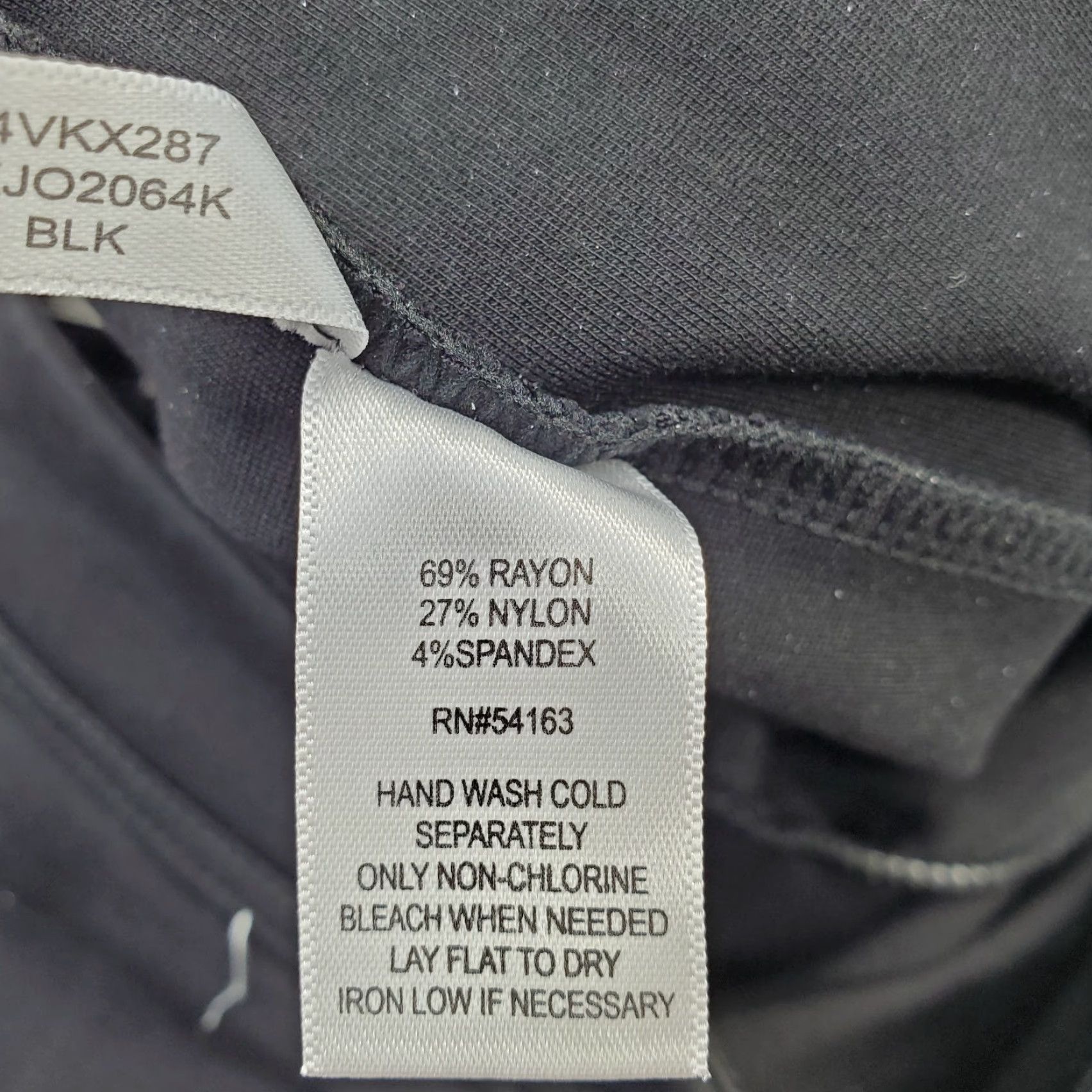 Calvin Klein Calvin Klein Ankle Pants Womens Size L Black Rayon Stretch Bootcut Comfort Waist Regular Inseam 29" Size 36" / US 14 / IT 50 - 8 Thumbnail