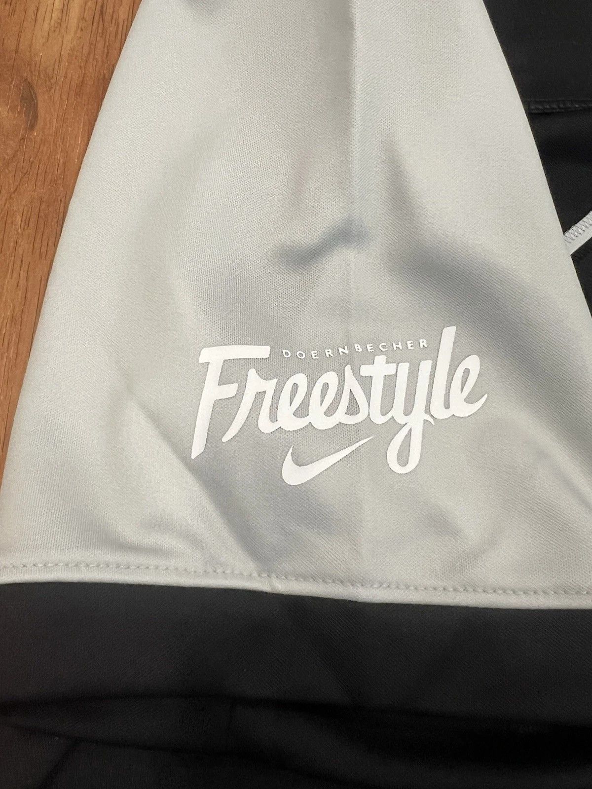 Nike Nike x Doernbecher Freestyle Jersey FZ2004010 Black DB M Size US M / EU 48-50 / 2 - 13 Thumbnail