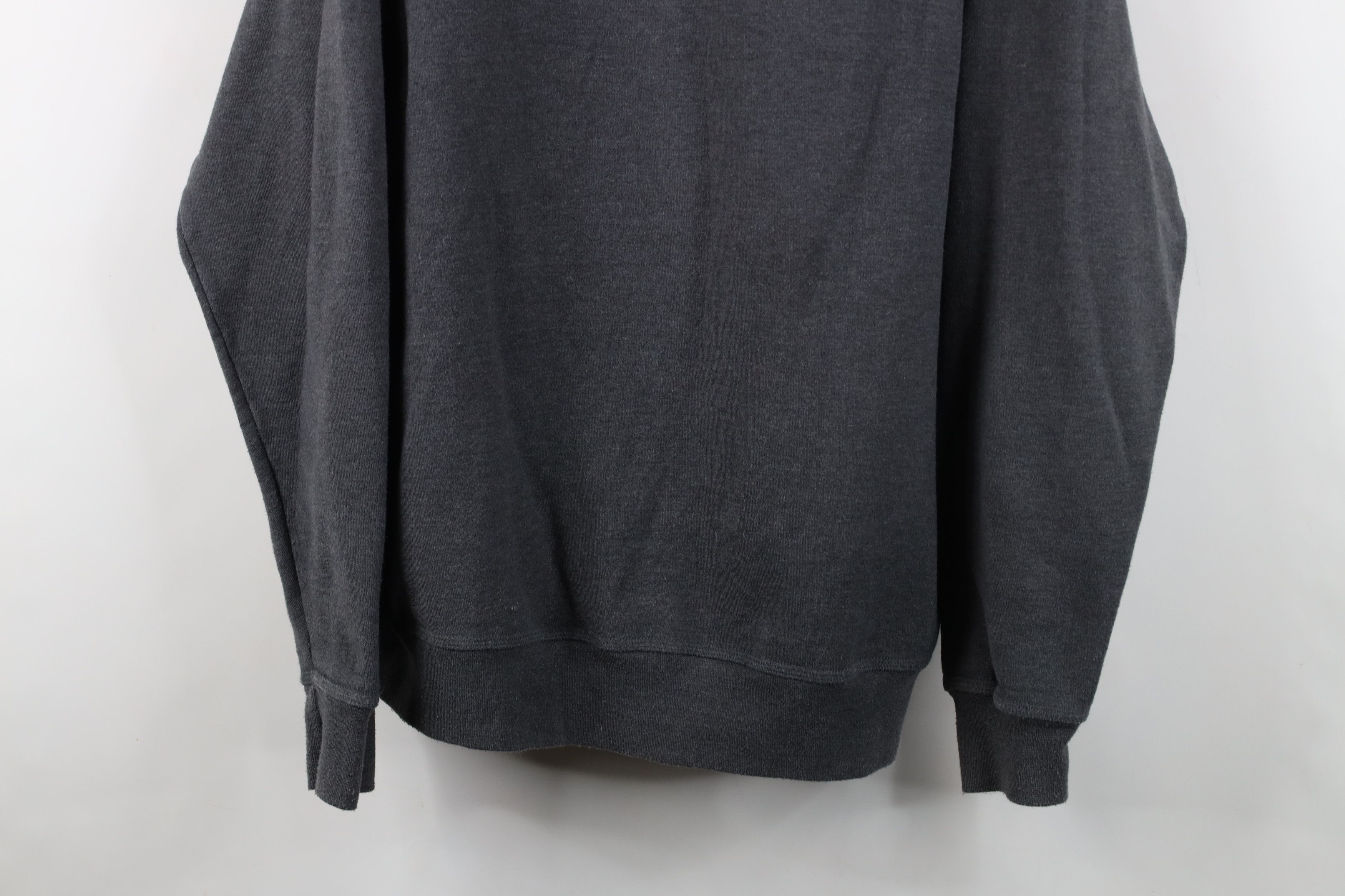 Champion Vintage Y2K Champion Monochrome Crewneck Sweatshirt Gray Size US XL / EU 56 / 4 - 3 Thumbnail