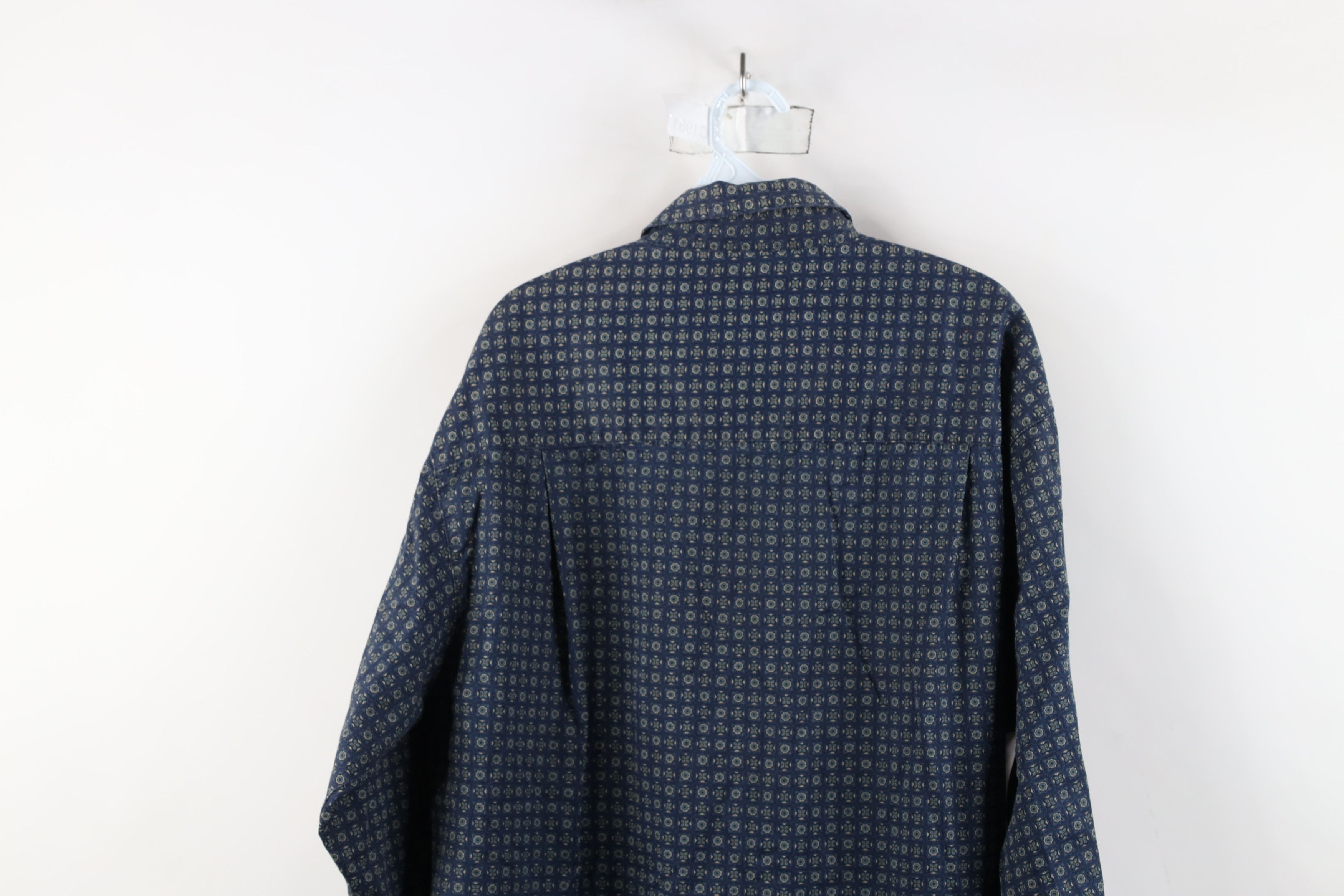 Vintage Vintage 90s Streetwear Geometric Collared Button Down Shirt Size US L / EU 52-54 / 3 - 12 Thumbnail