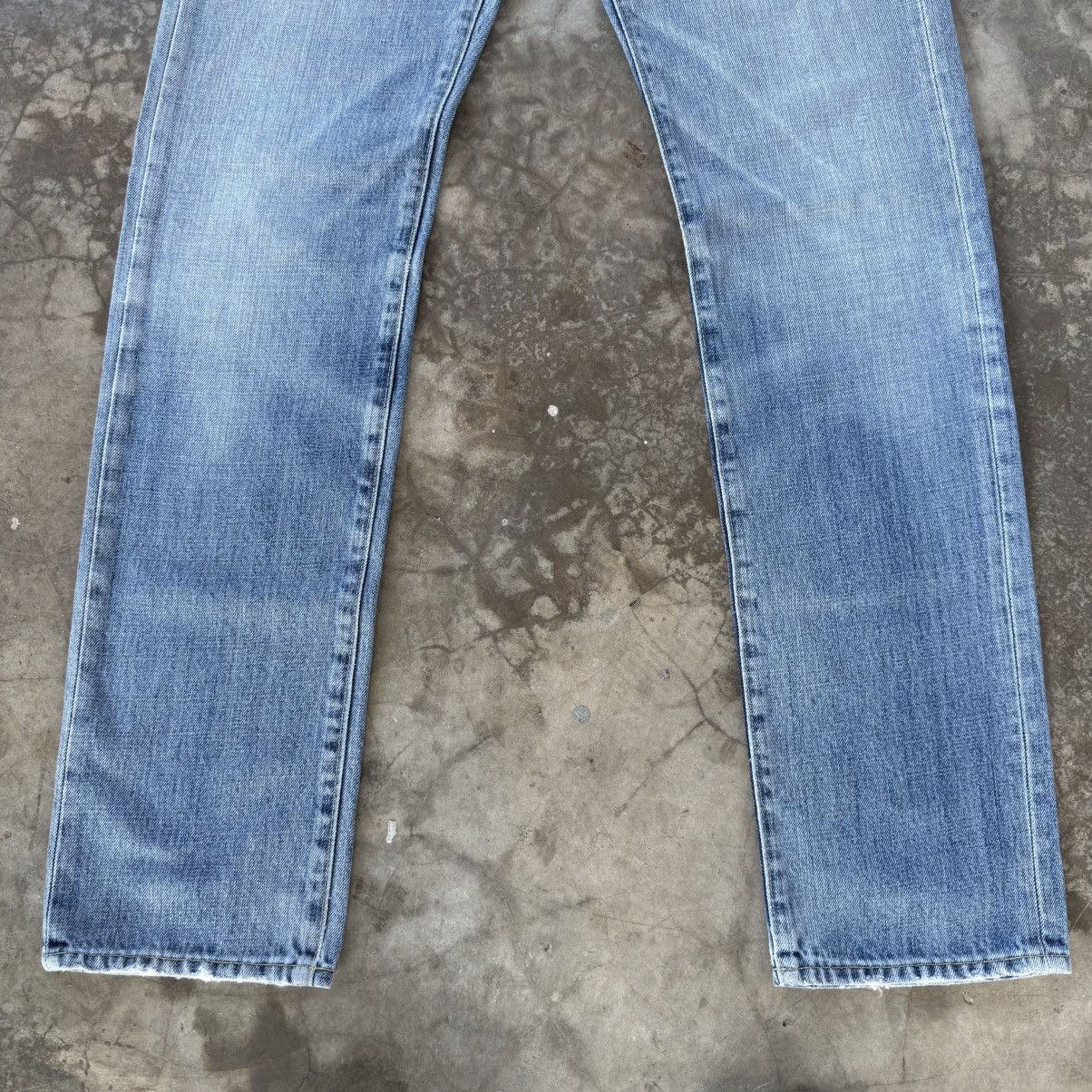 Japanese Brand W32 Vintage Japanese Slim Fit Faded Denim Pants Size US 32 / EU 48 - 3 Thumbnail