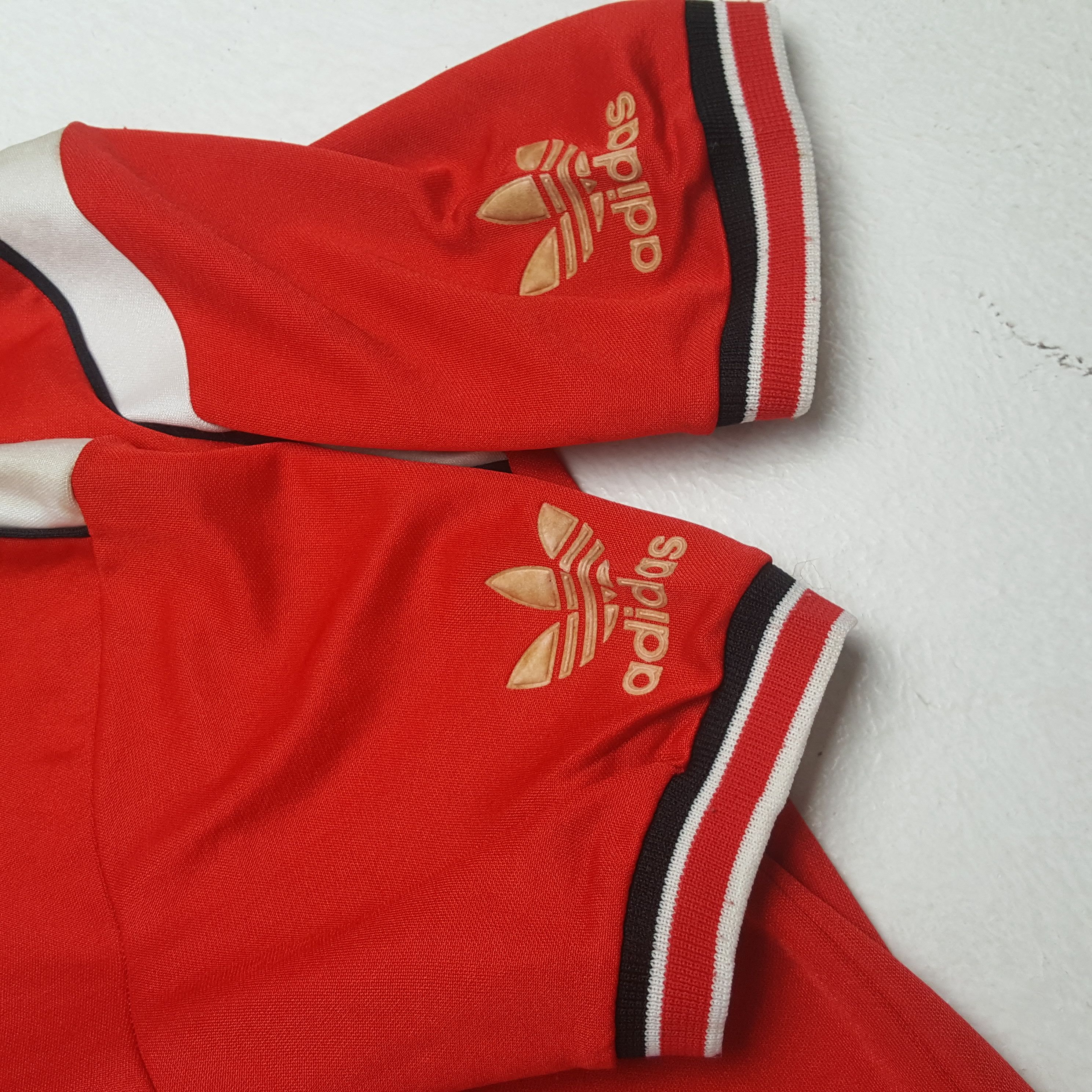 Adidas Vintage Adidas Manchester United Sharp Jersey 32 Size US XS / EU 42 / 0 - 6 Thumbnail