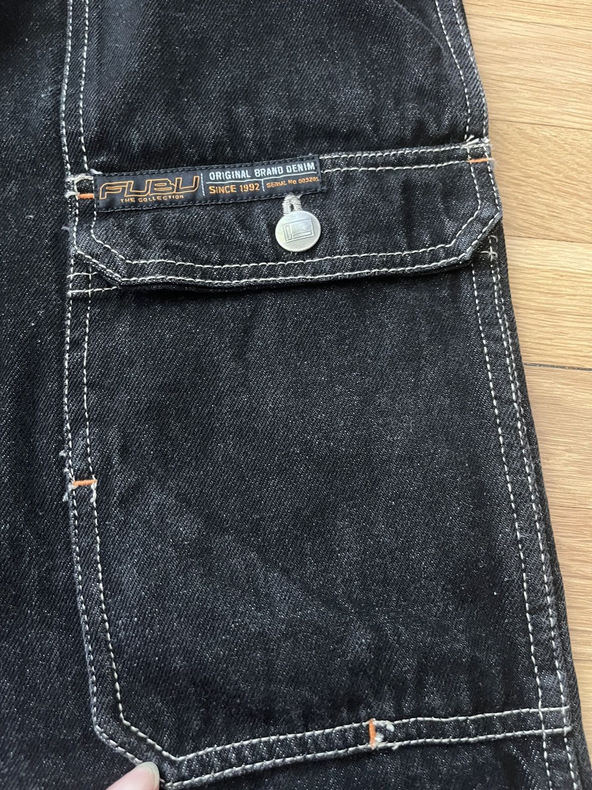 Fubu × Vintage VTG FUBU Y2K Cargo Jeans Size 28 Size US 28 / EU 44 - 2 Thumbnail