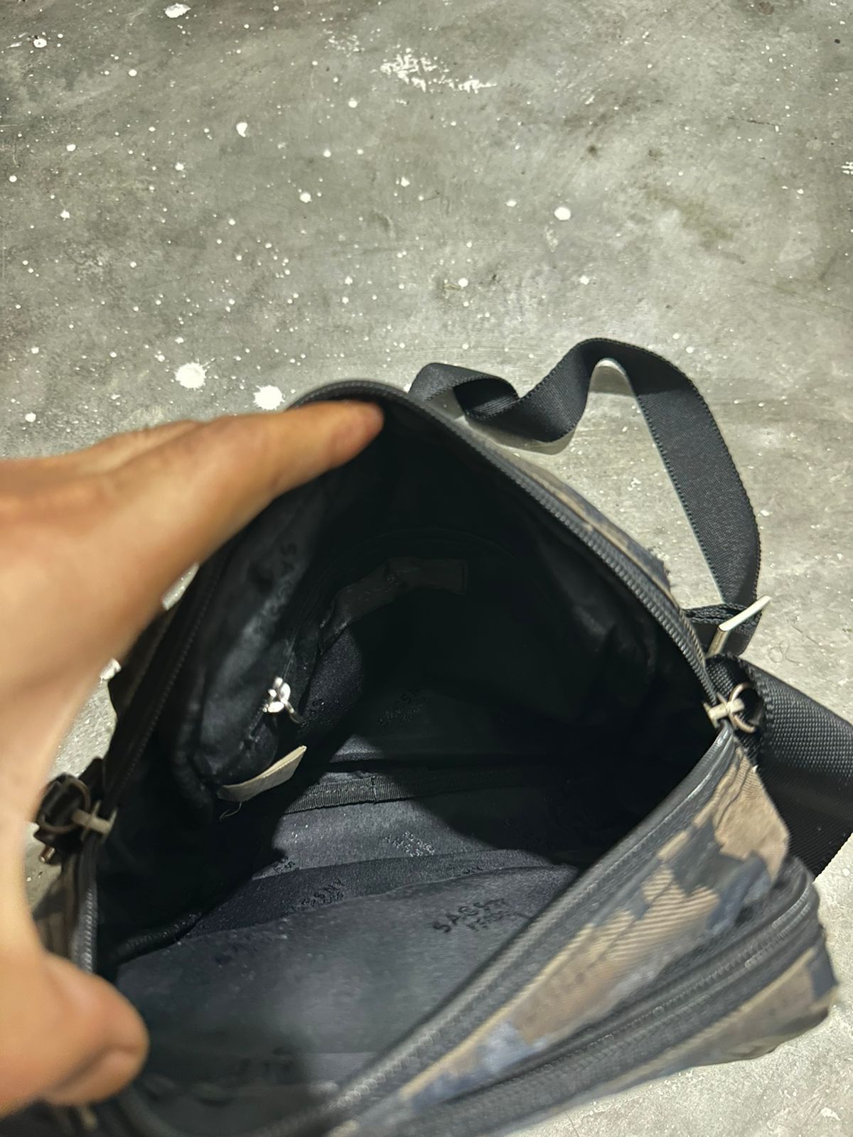 Yohji Yamamoto Ysaccs by Yohji Yamamoto Lots Pocket Crossbody/Sling bag Size ONE SIZE - 12 Thumbnail