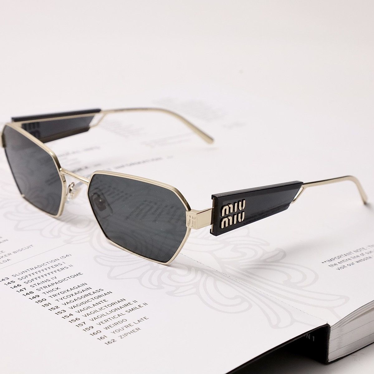 Miu Miu MIU MIU 0MU 53WS SUNGLASSES Size ONE SIZE - 2 Thumbnail