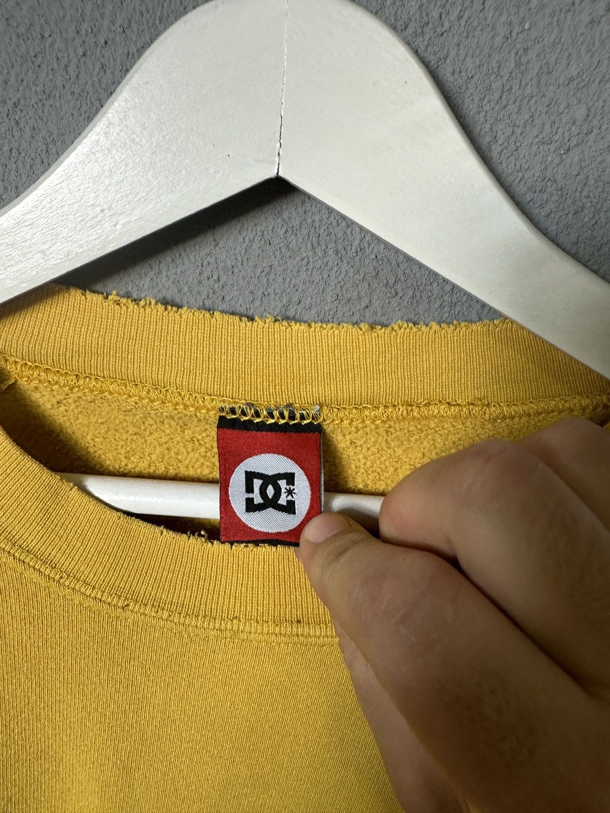 DC × Vintage Vintage Distressed 90s DC skateboarding hoodie made in USA Size US L / EU 52-54 / 3 - 4 Thumbnail
