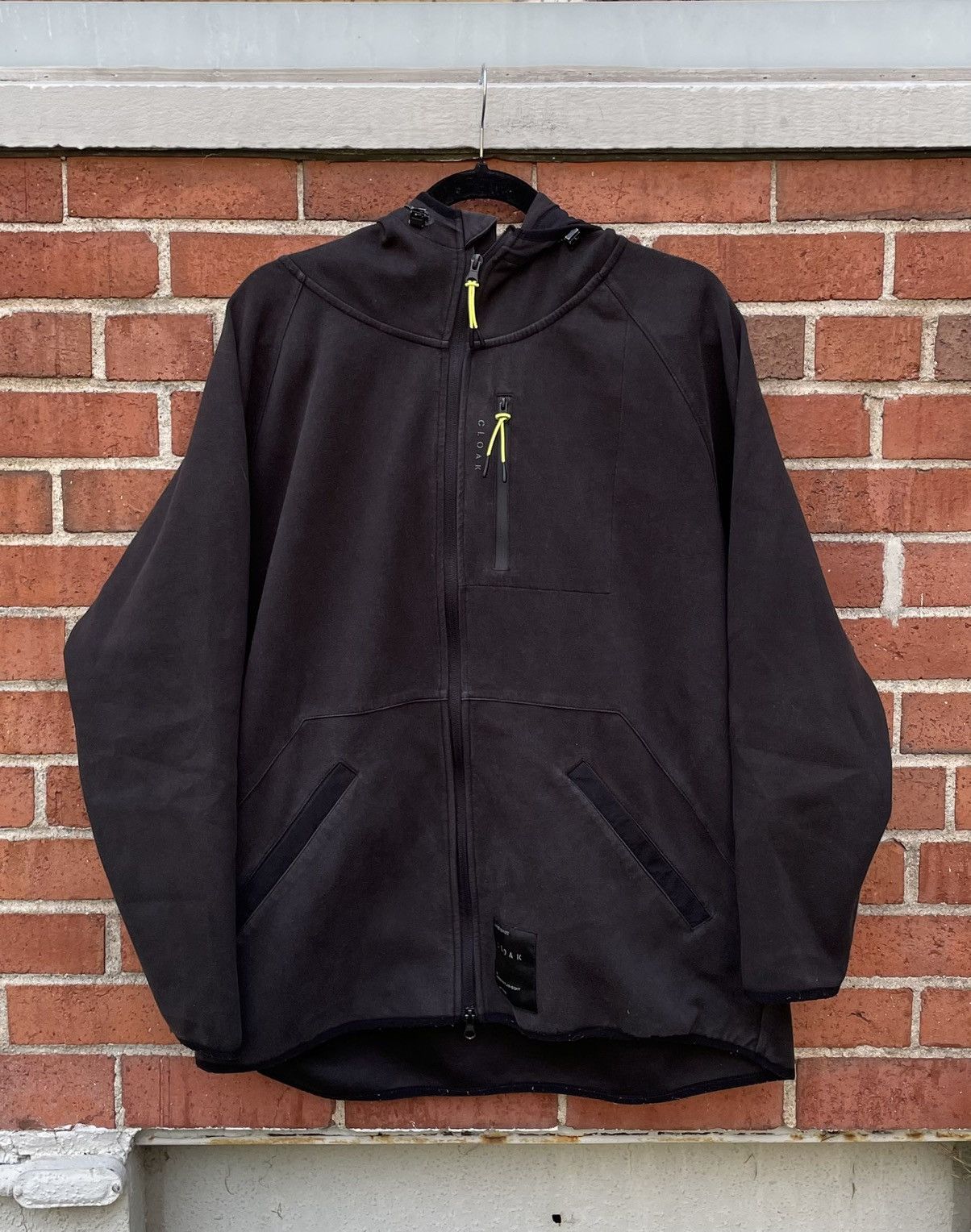 Cloak Cloak Brand Hoodie Sweatshirt Mens X-Large Size US XL / EU 56 / 4 - 1 Thumbnail