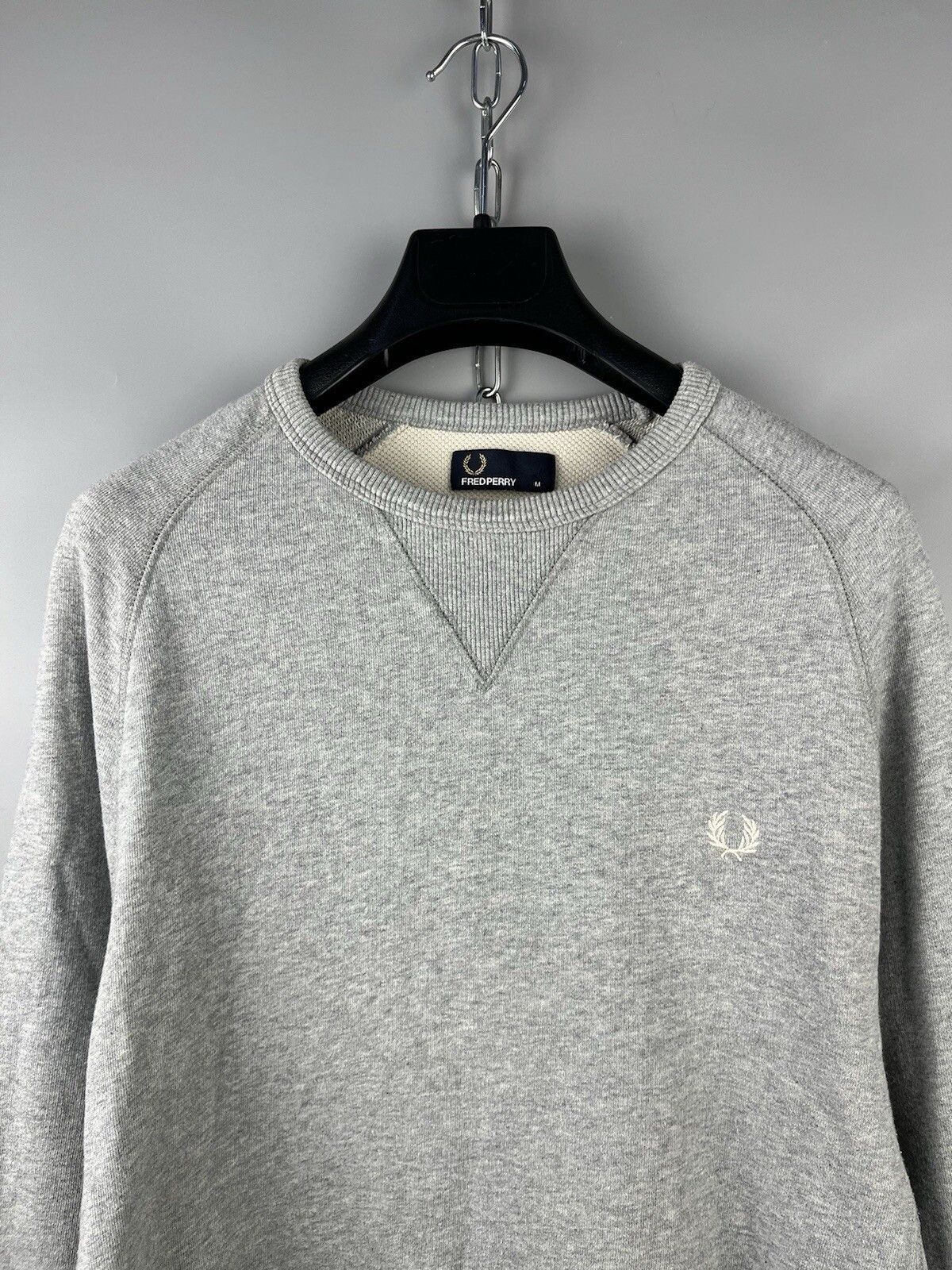 Fred Perry Fred Perry Gray Basic Crew Neck Sweatshirt Pullover Size US M / EU 48-50 / 2 - 3 Thumbnail