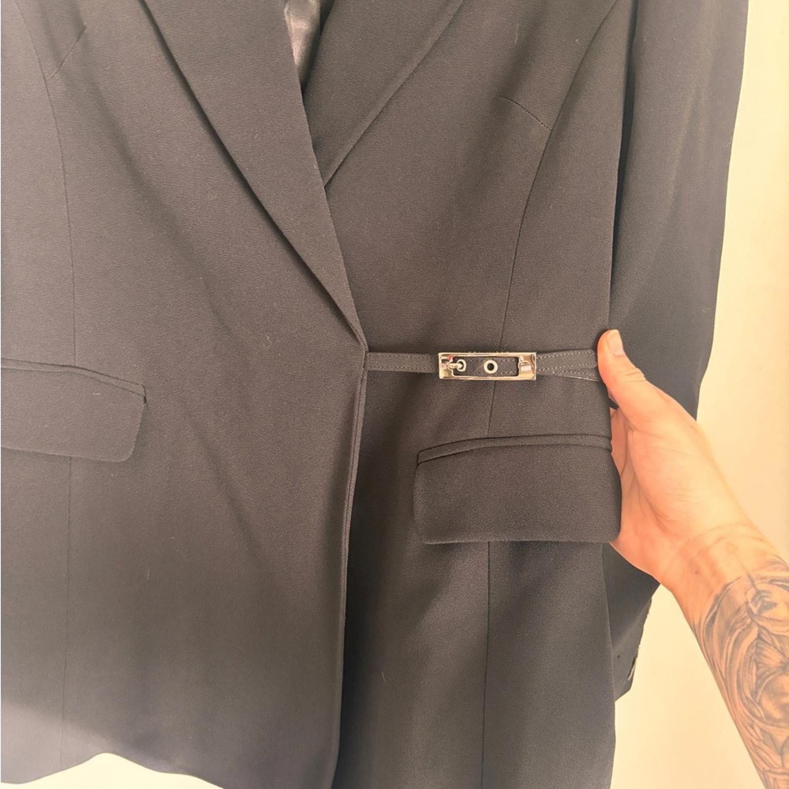 Designer Karen Millen Black Blazer with Side Belt Size XL / US 12-14 / IT 48-50 - 2 Thumbnail