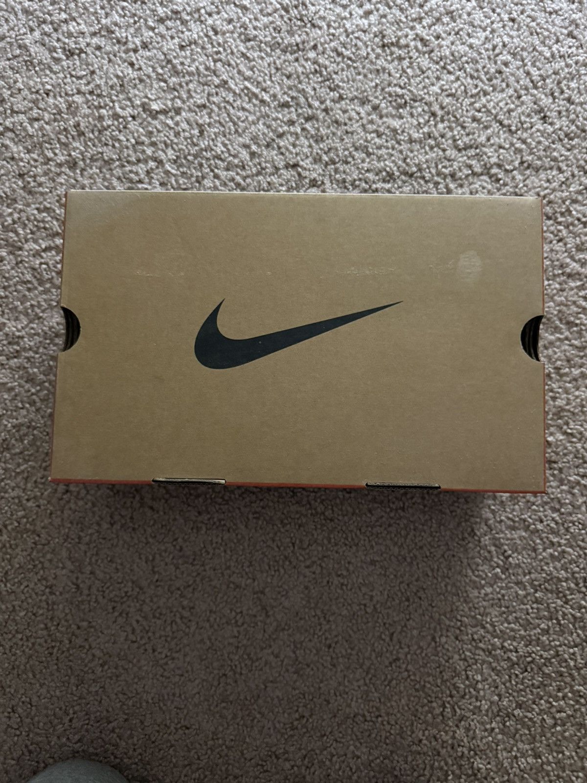 Jordan Brand 2019 jordan bred playoff GS Size US 7 / EU 40 - 2 Thumbnail