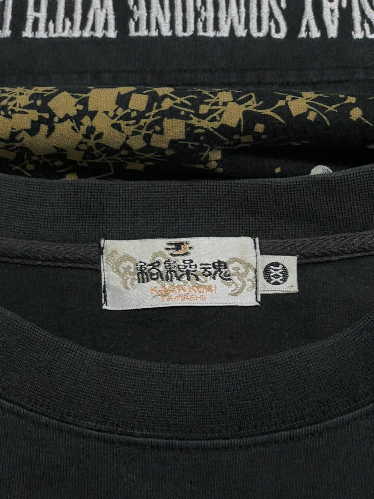 Designer × Japanese Brand × Vintage Vintage 1990s Japan Designer Karakuri Sukajan Embroidery Tee Size US L / EU 52-54 / 3 - 12 Thumbnail