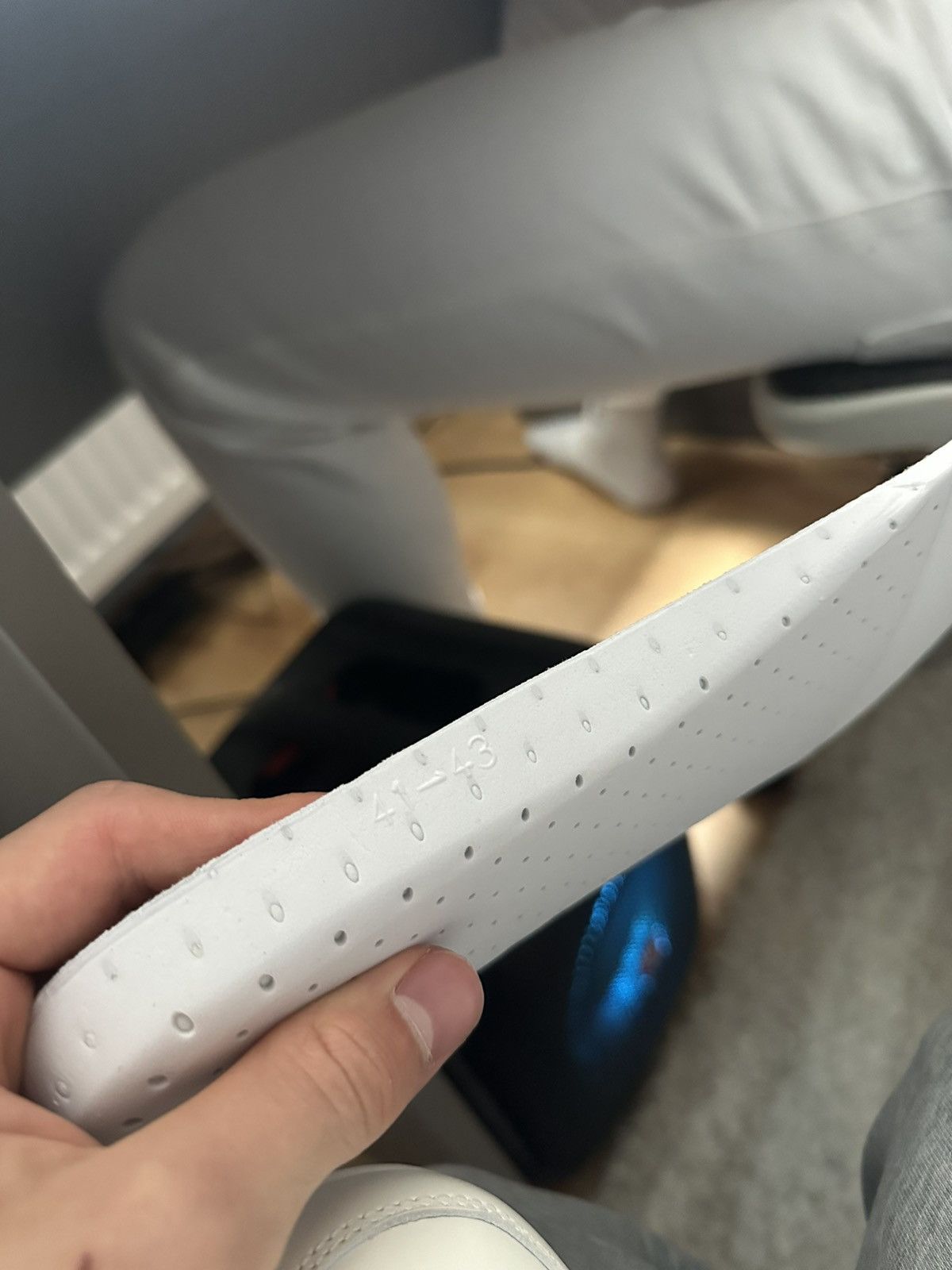 Off-White Off white out of office triple white sole Size US 9.5 / EU 42-43 - 20 Thumbnail