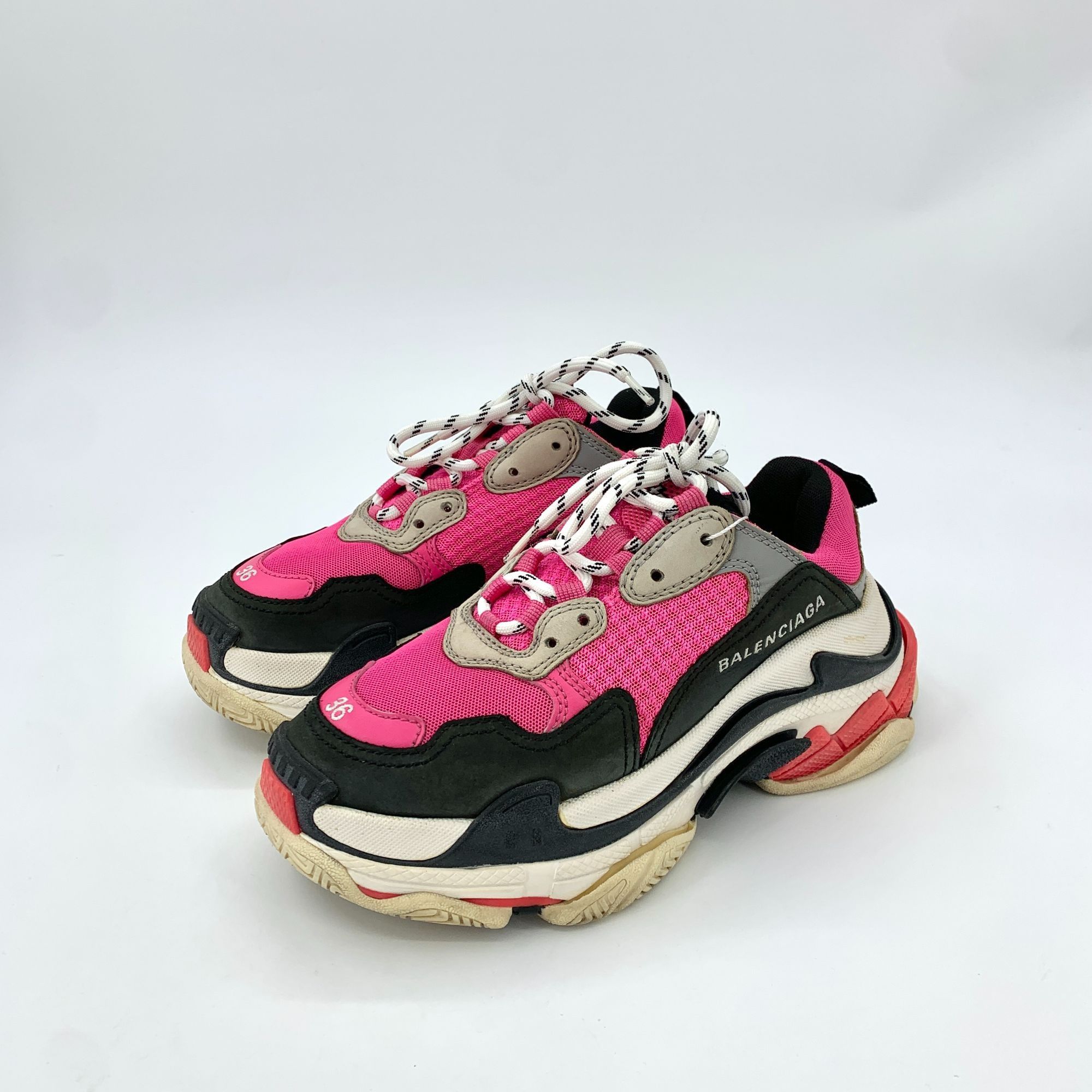 Balenciaga Balenciaga Womens Triple S Pink & Black Lace-Up Sneakers Siz Size US 6 / IT 36 - 9 Thumbnail