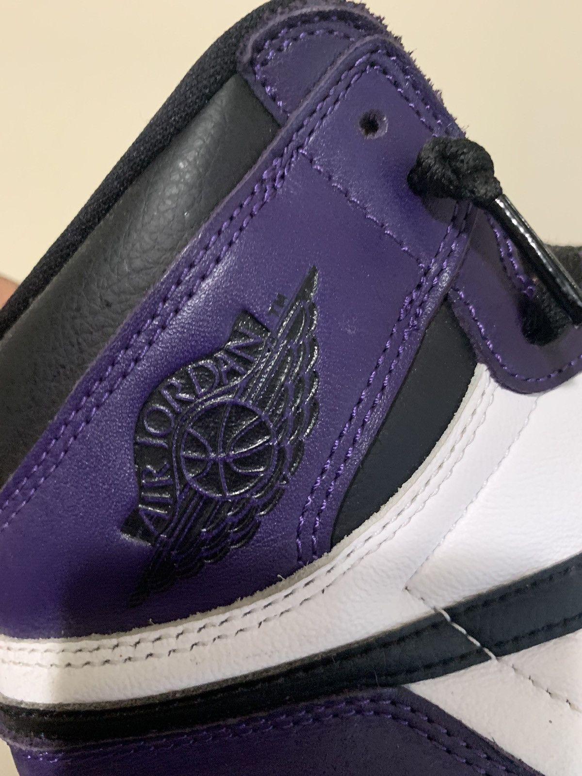 Jordan Brand Jordan 1 court purple 2.0 Size US 9 / EU 42 - 8 Thumbnail