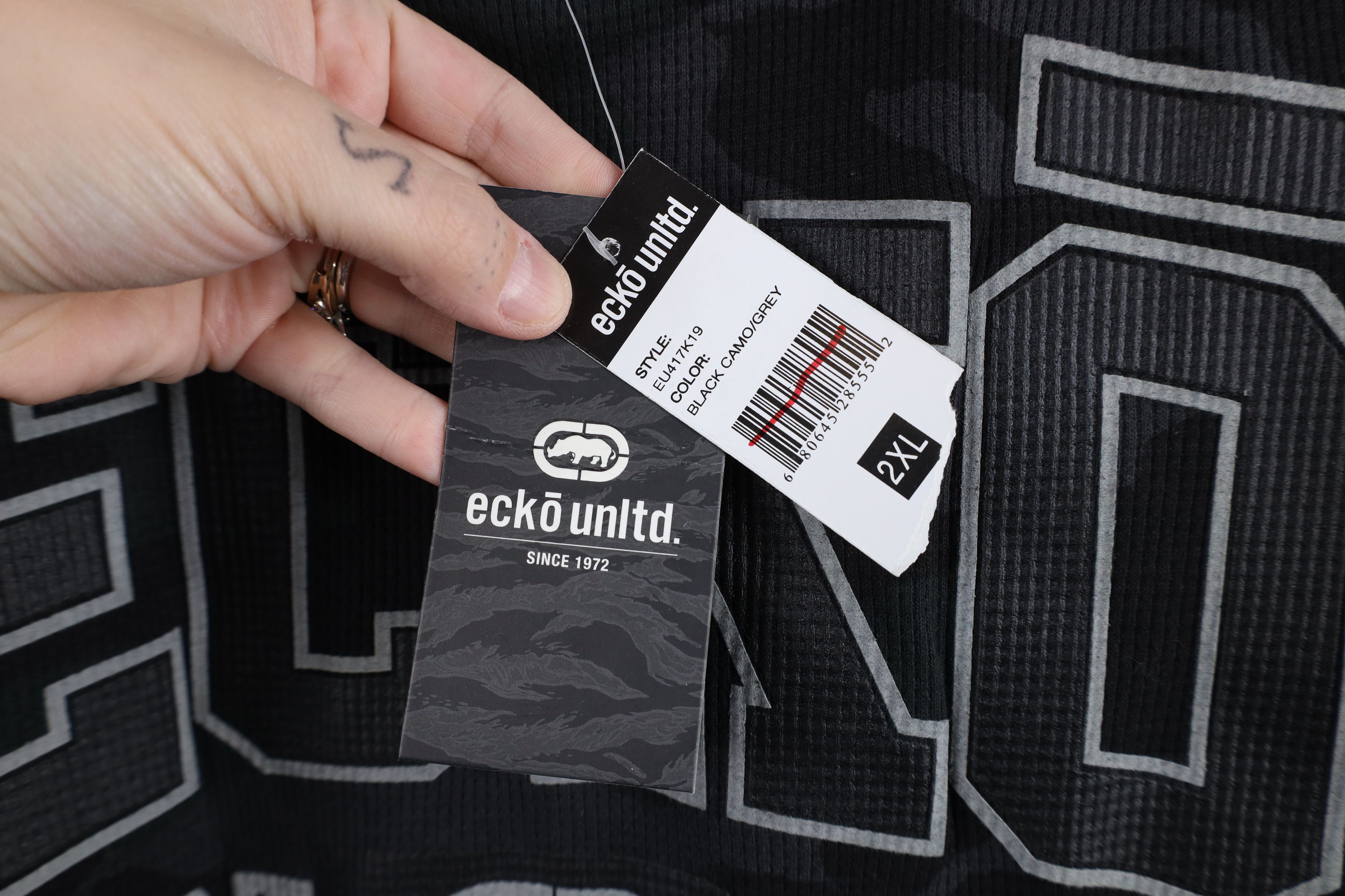 Ecko Unltd. Deadstock Vintage Y2K Ecko Thermal Waffle Knit T-Shirt Size US XXL / EU 58 / 5 - 4 Thumbnail
